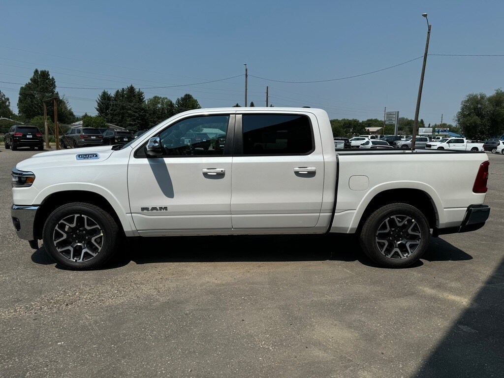 2025 Ram 1500 Laramie photo 2