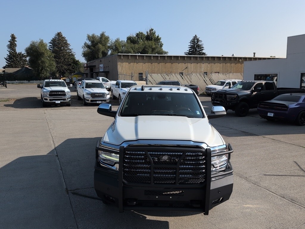 2020 Ram 2500 Laramie Longhorn photo 4