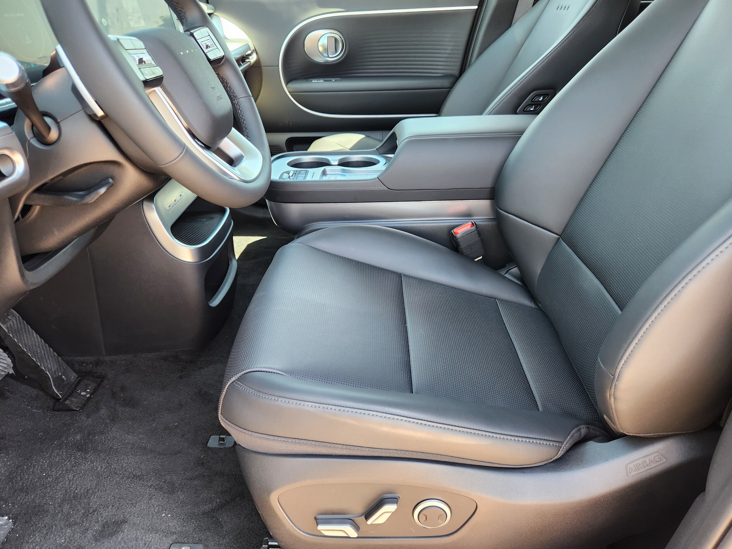 2026 Hyundai IONIQ 9 SEL - Photo 8