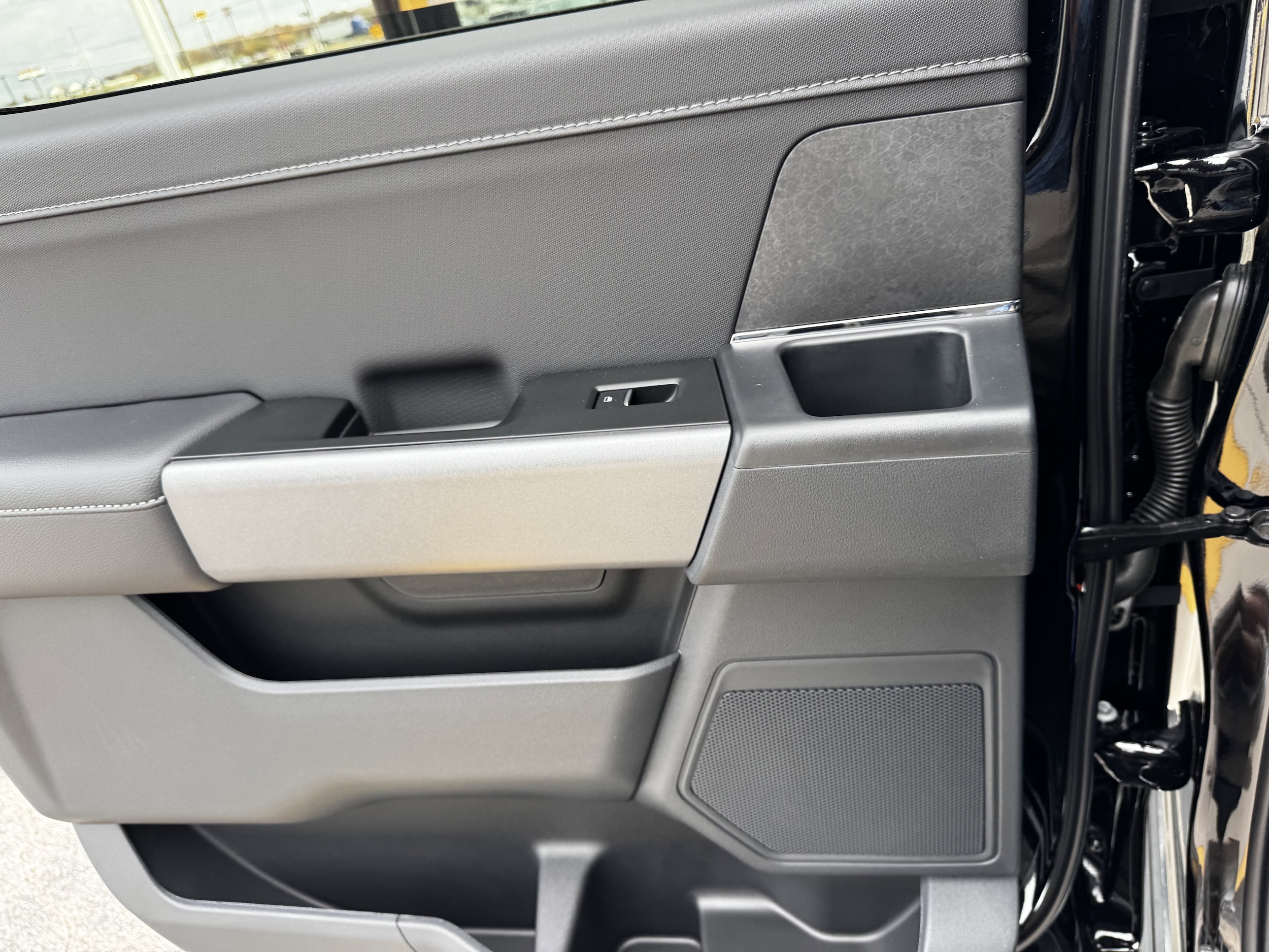 2025 Ford F-150 XLT - Photo 20