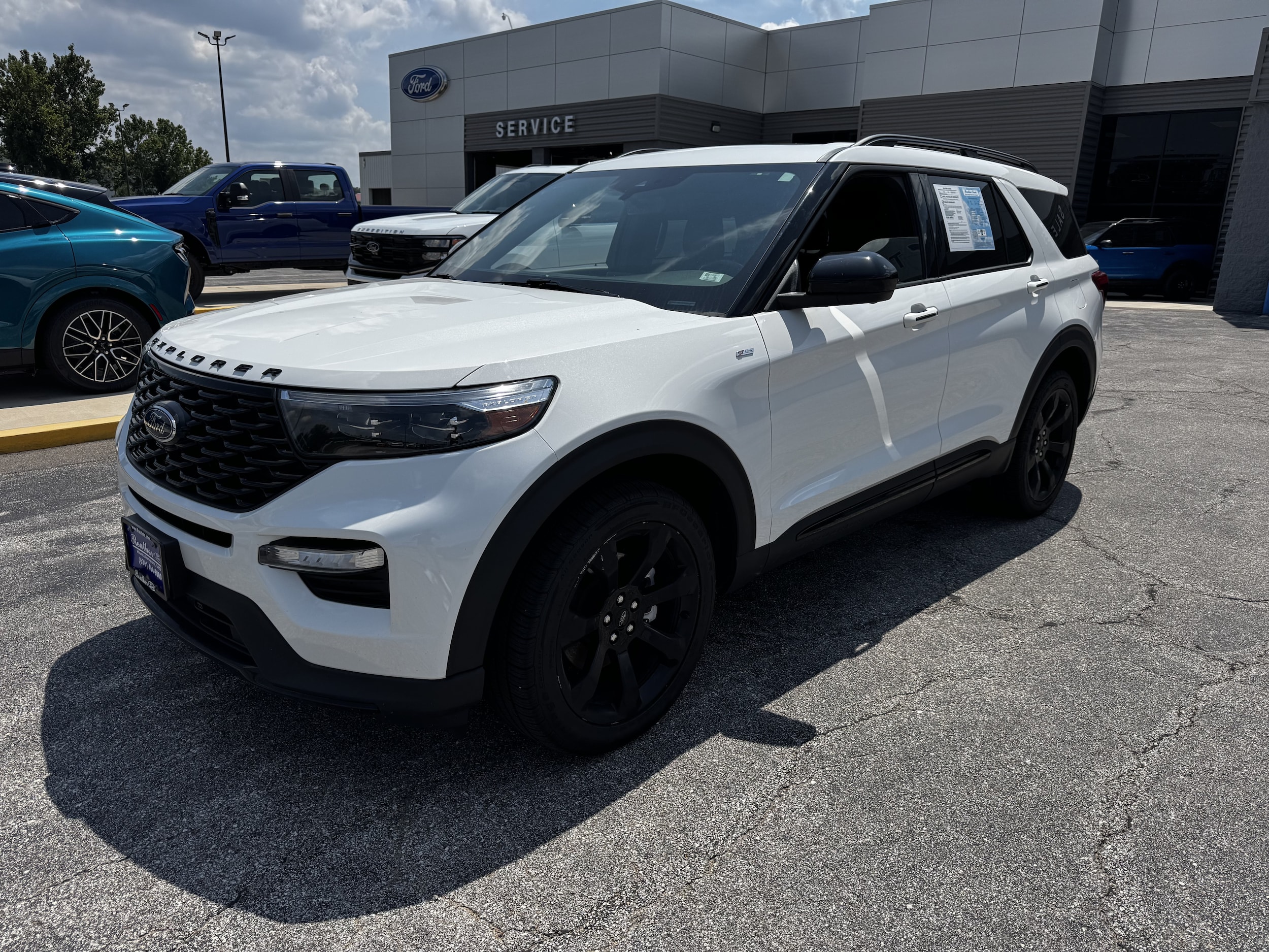 2023 Ford Explorer