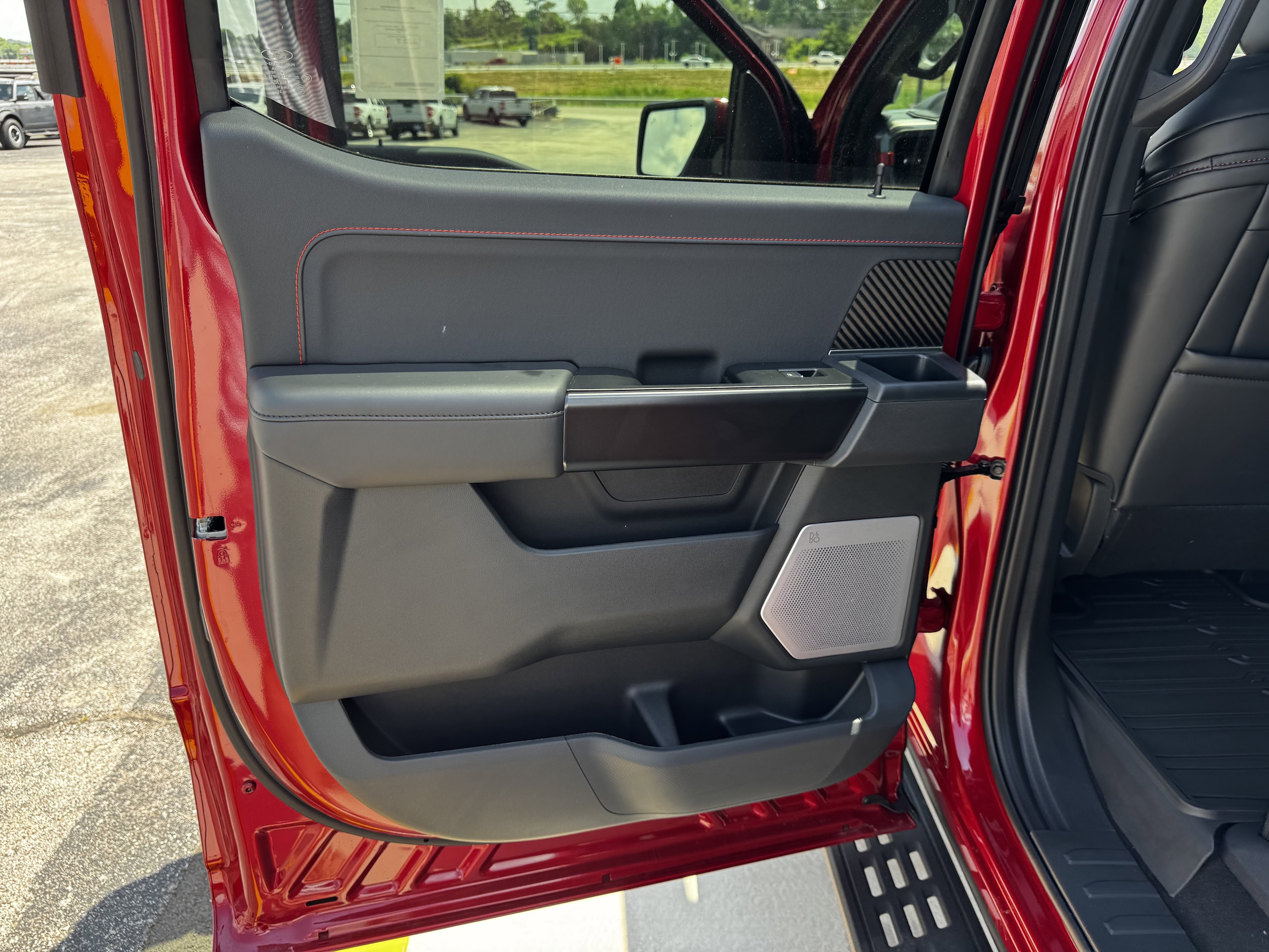 2025 Ford F-150 Raptor - Photo 21