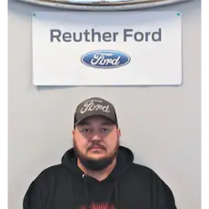 Staff member Justin Adams from ID_aaf164