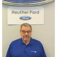 Staff member Carl Buchholz from ID_67424e