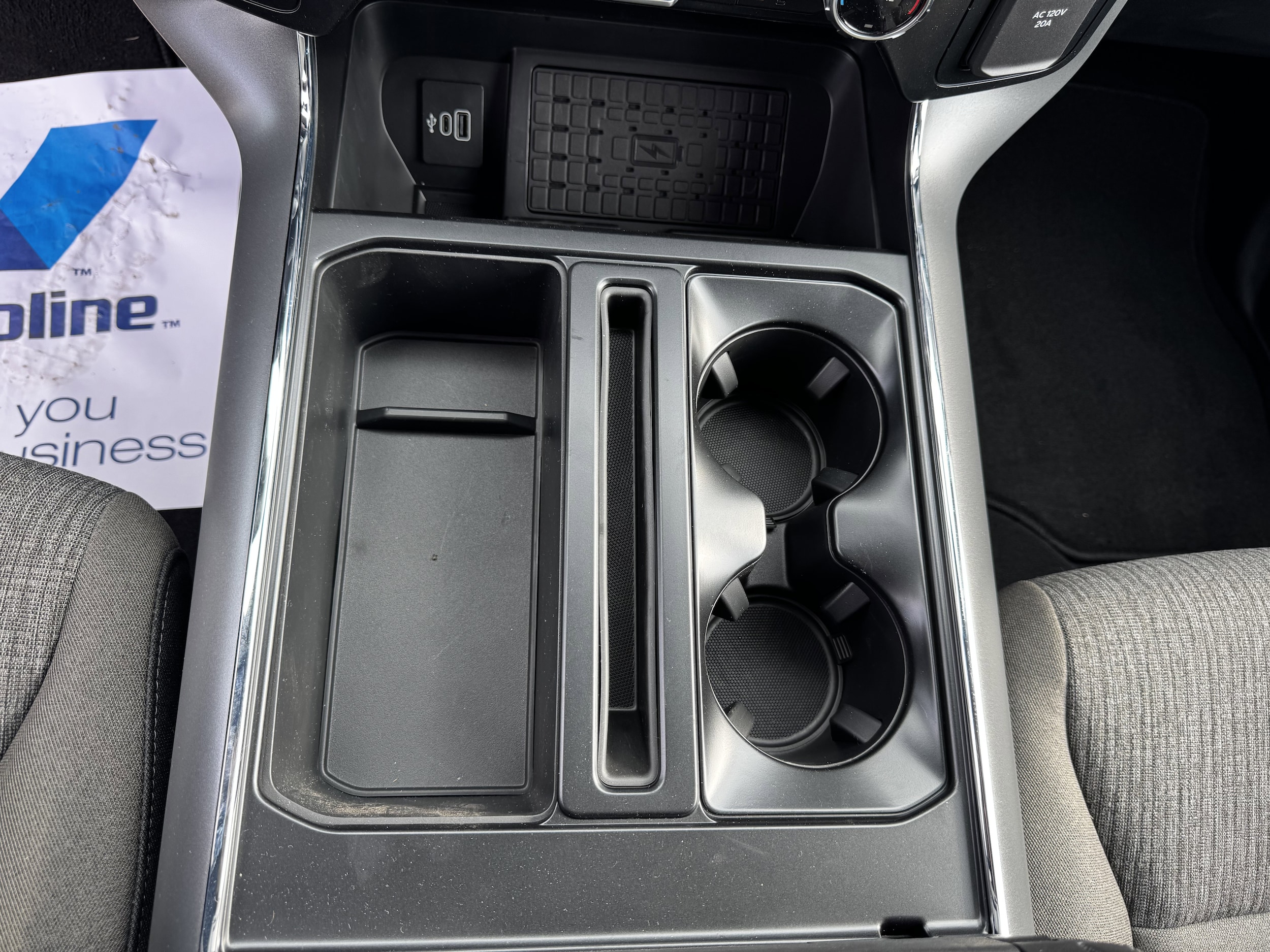 2025 Ford F-150 XLT - Photo 15