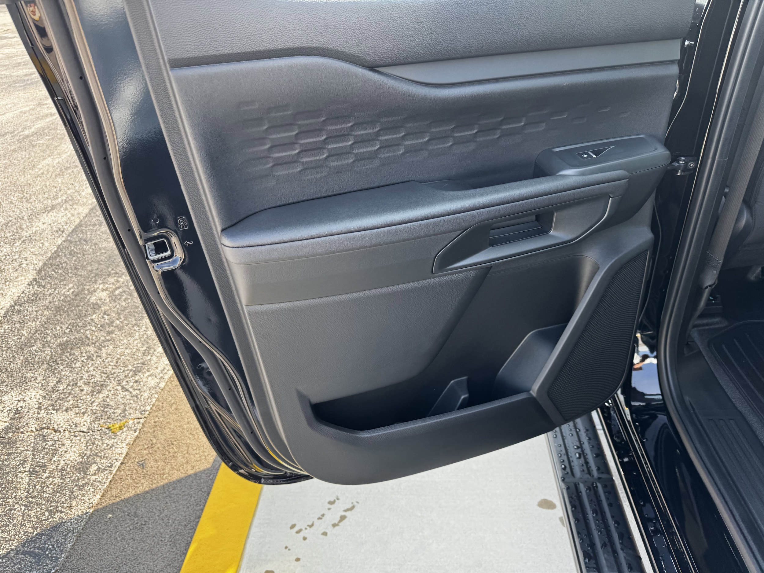 2025 Ford Ranger XL - Photo 17