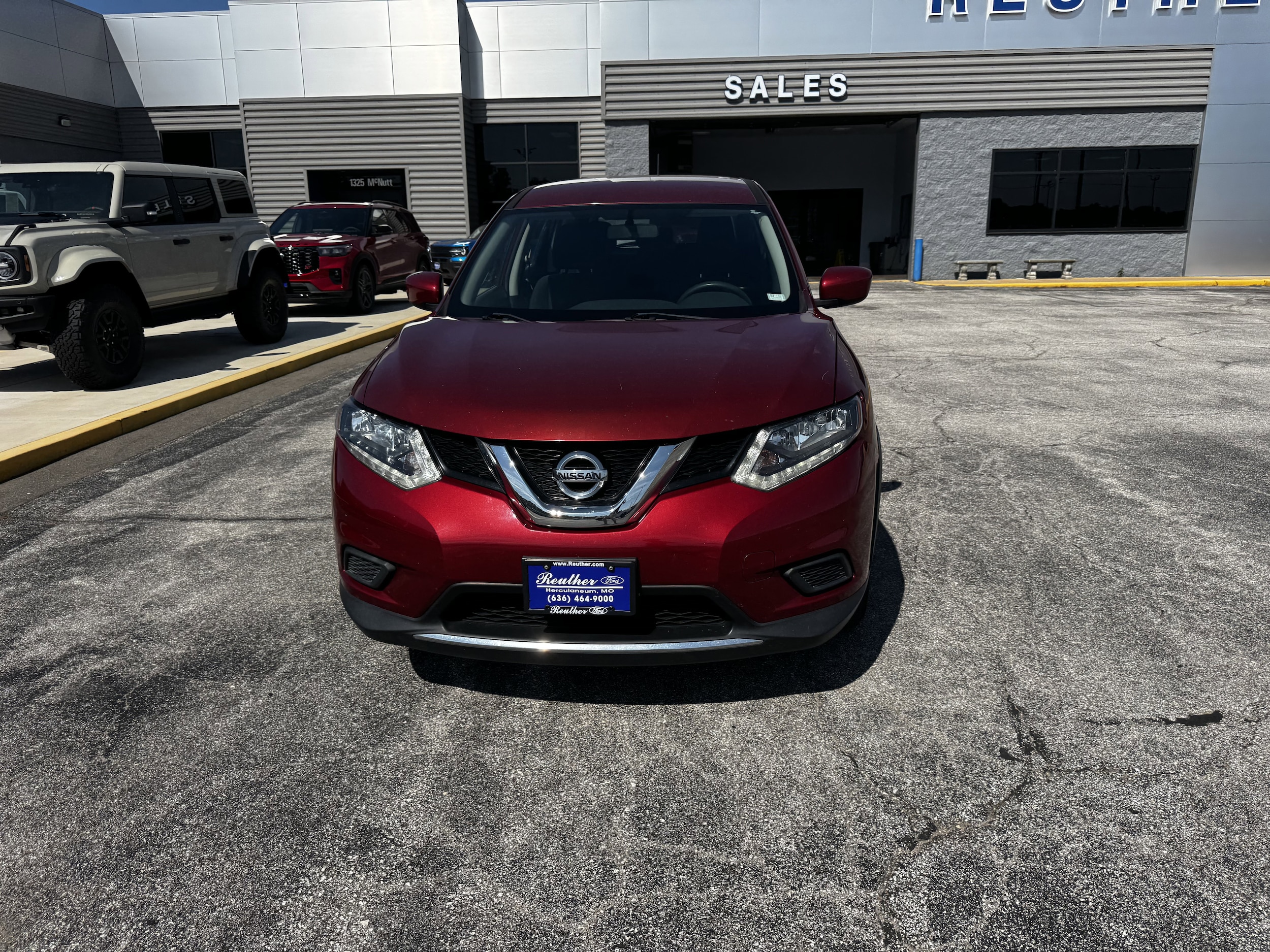 Used 2016 Nissan Rogue S with VIN JN8AT2MV8GW153556 for sale in Herculaneum, MO