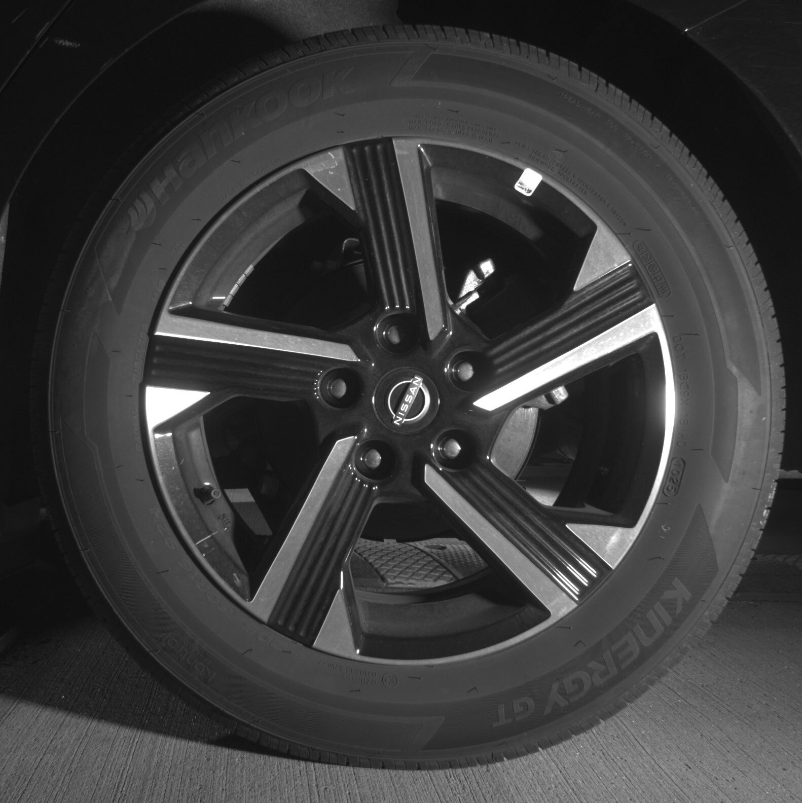 Thumbnail: 2025 Nissan Sentra - 11