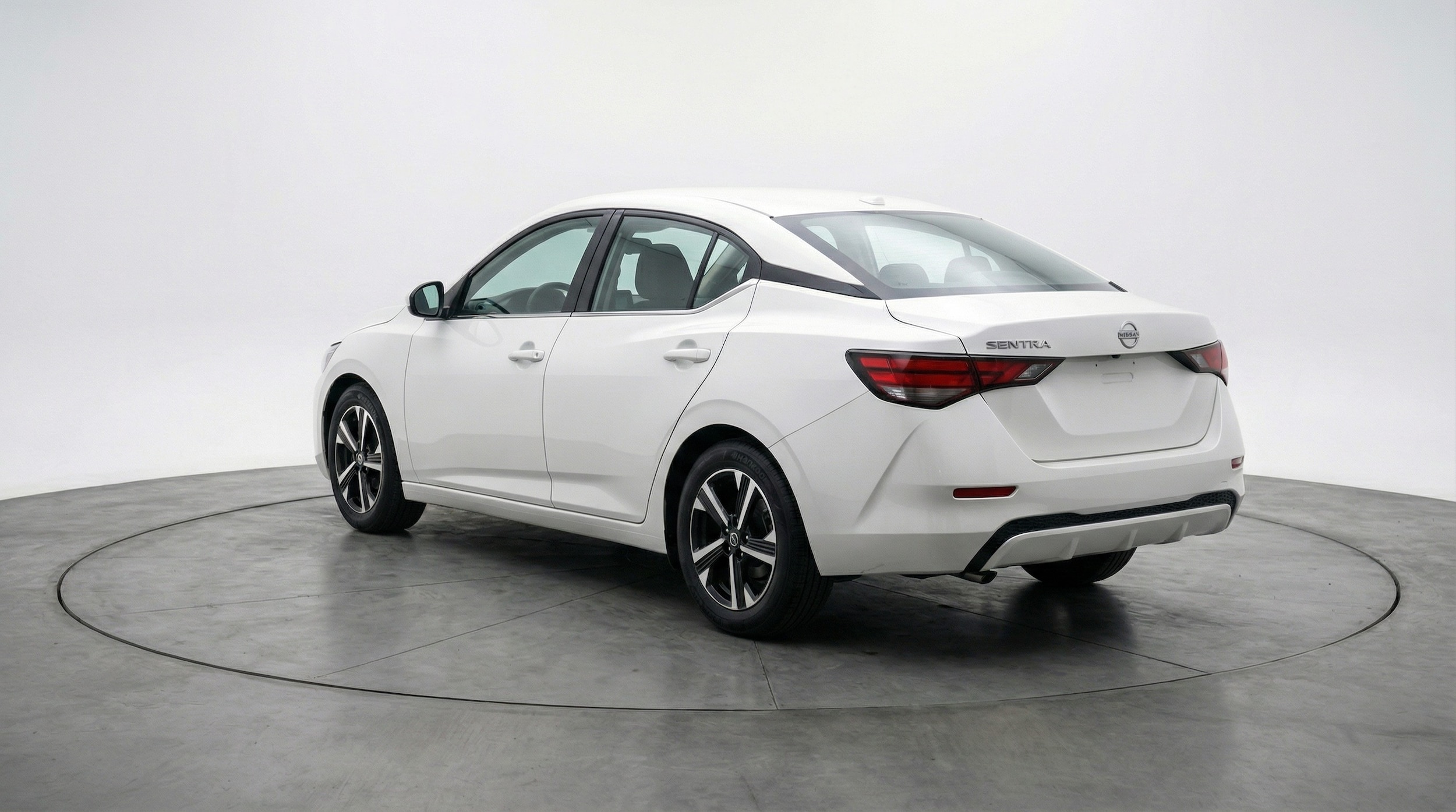 Thumbnail: 2025 Nissan Sentra - 5