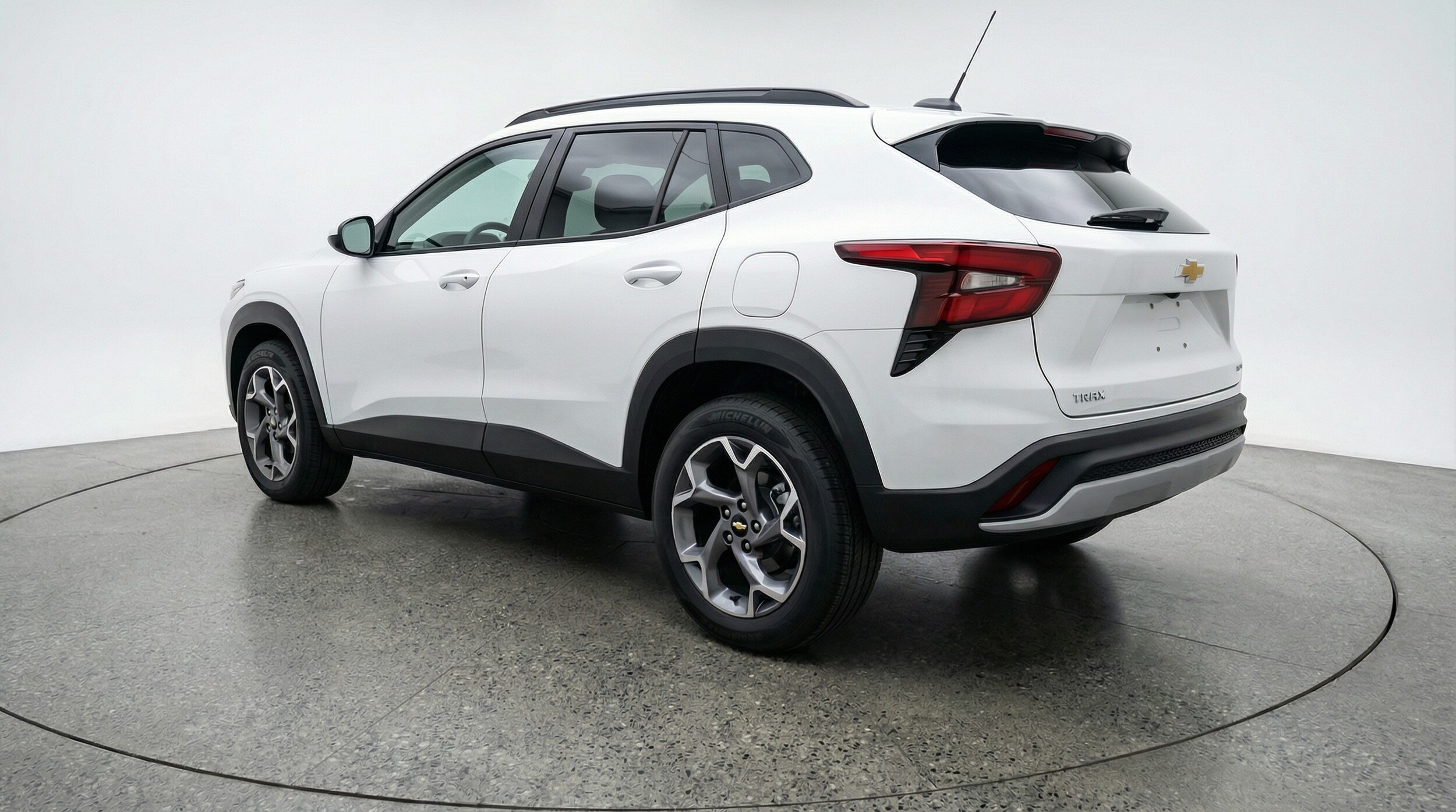 Thumbnail: 2025 Chevrolet Trax - 5