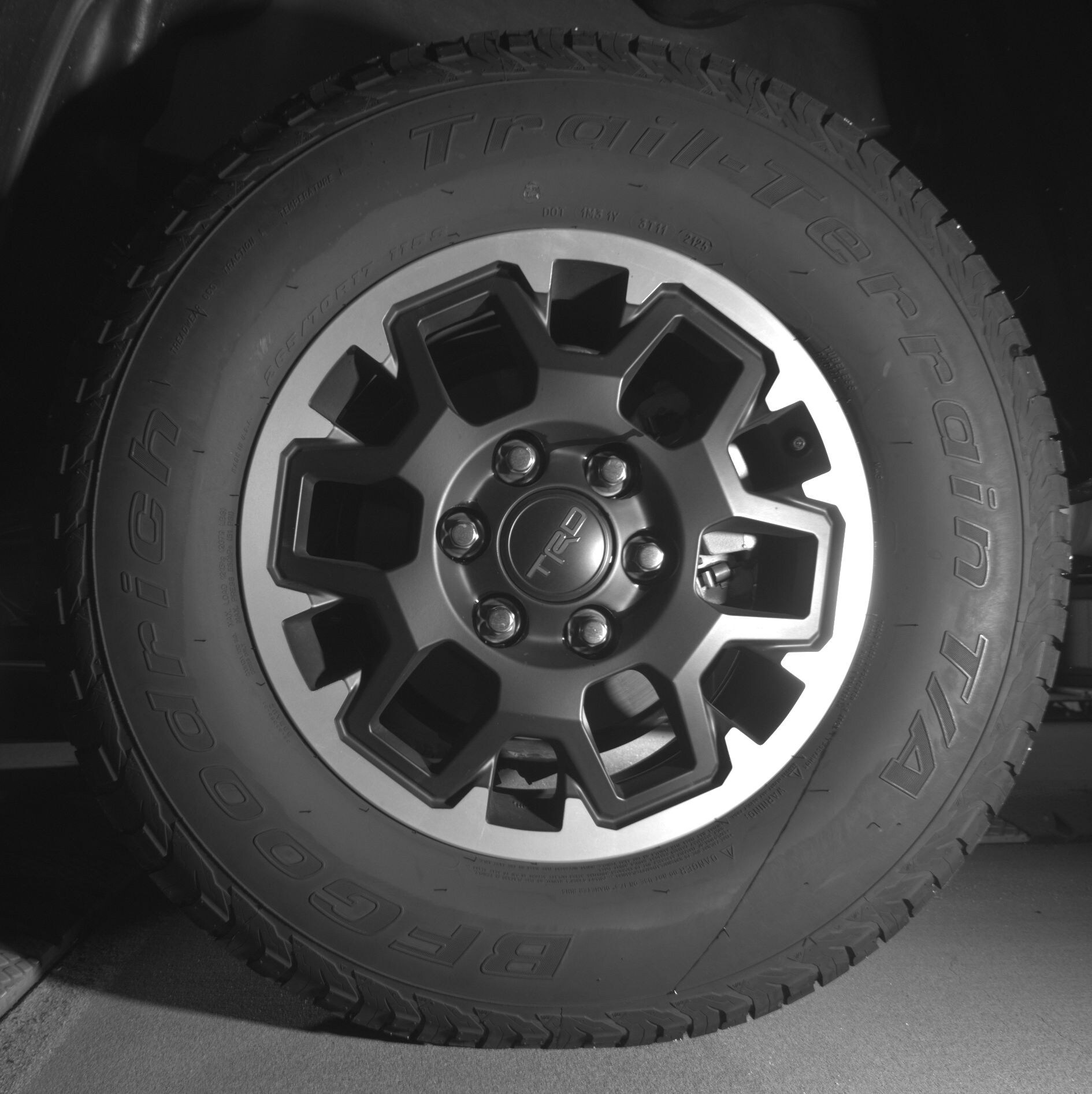 Thumbnail: 2025 Toyota Tacoma - 11