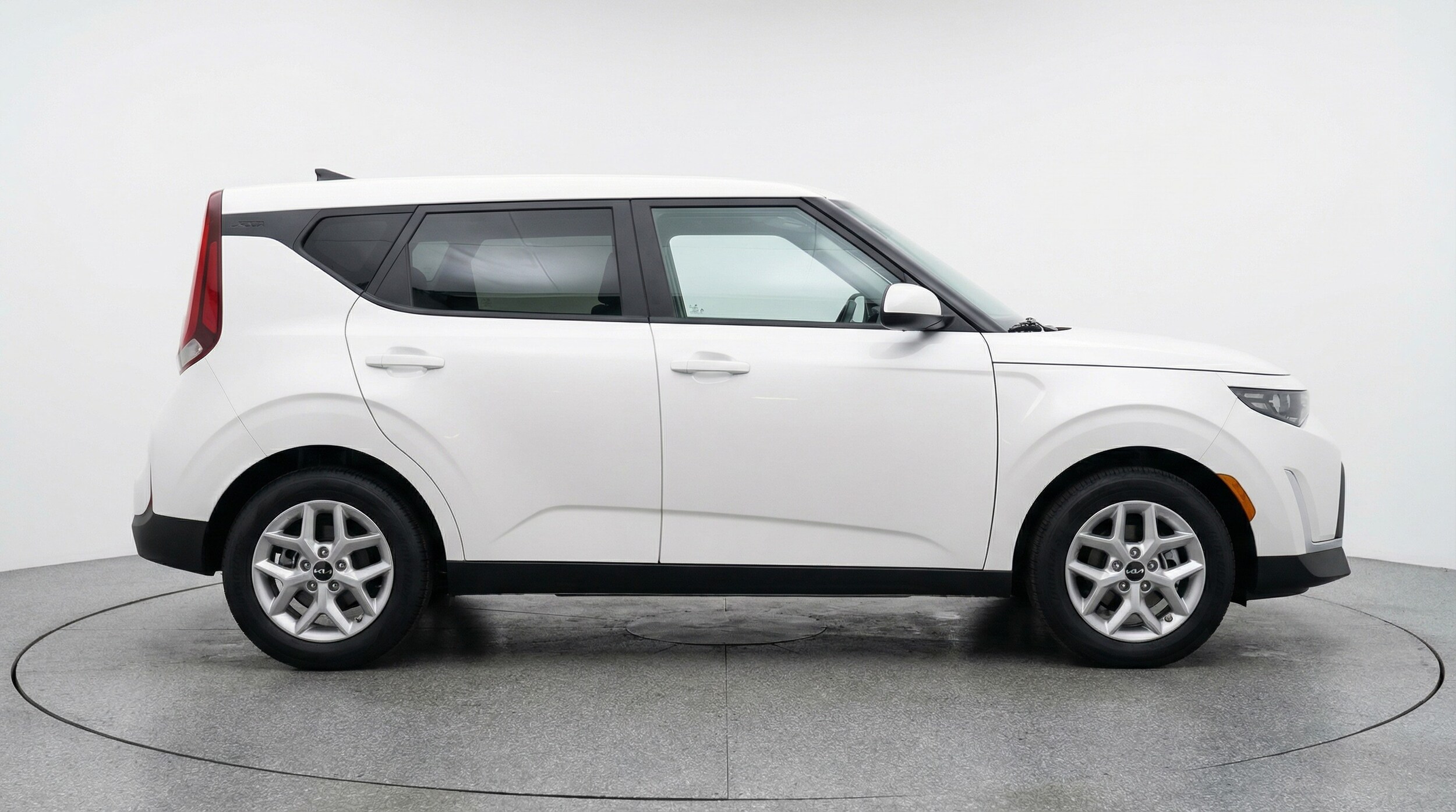 Thumbnail: 2025 Kia Soul - 8