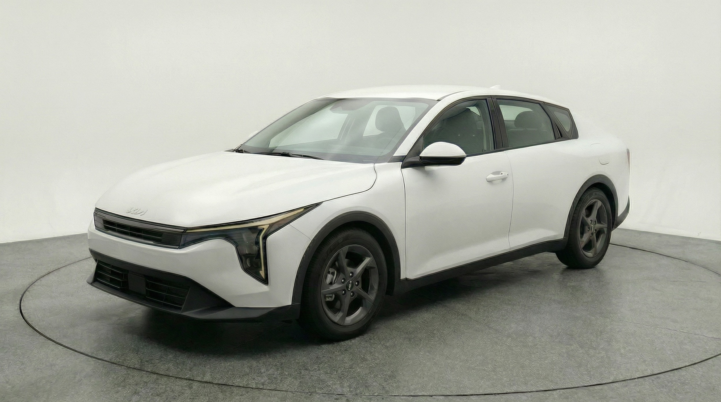 Thumbnail: 2025 Kia K4 - 3