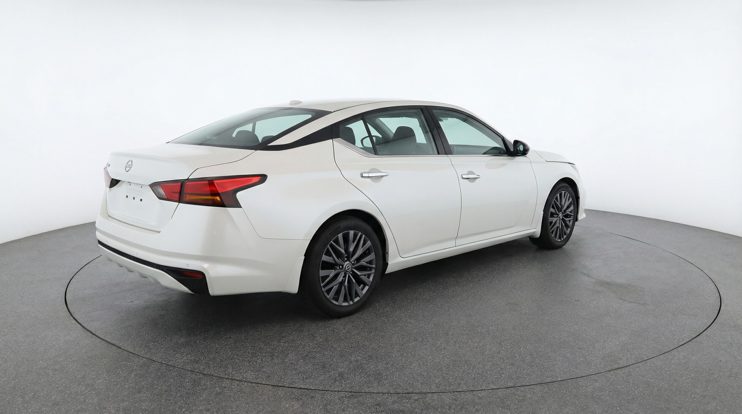 Thumbnail: 2025 Nissan Altima - 7