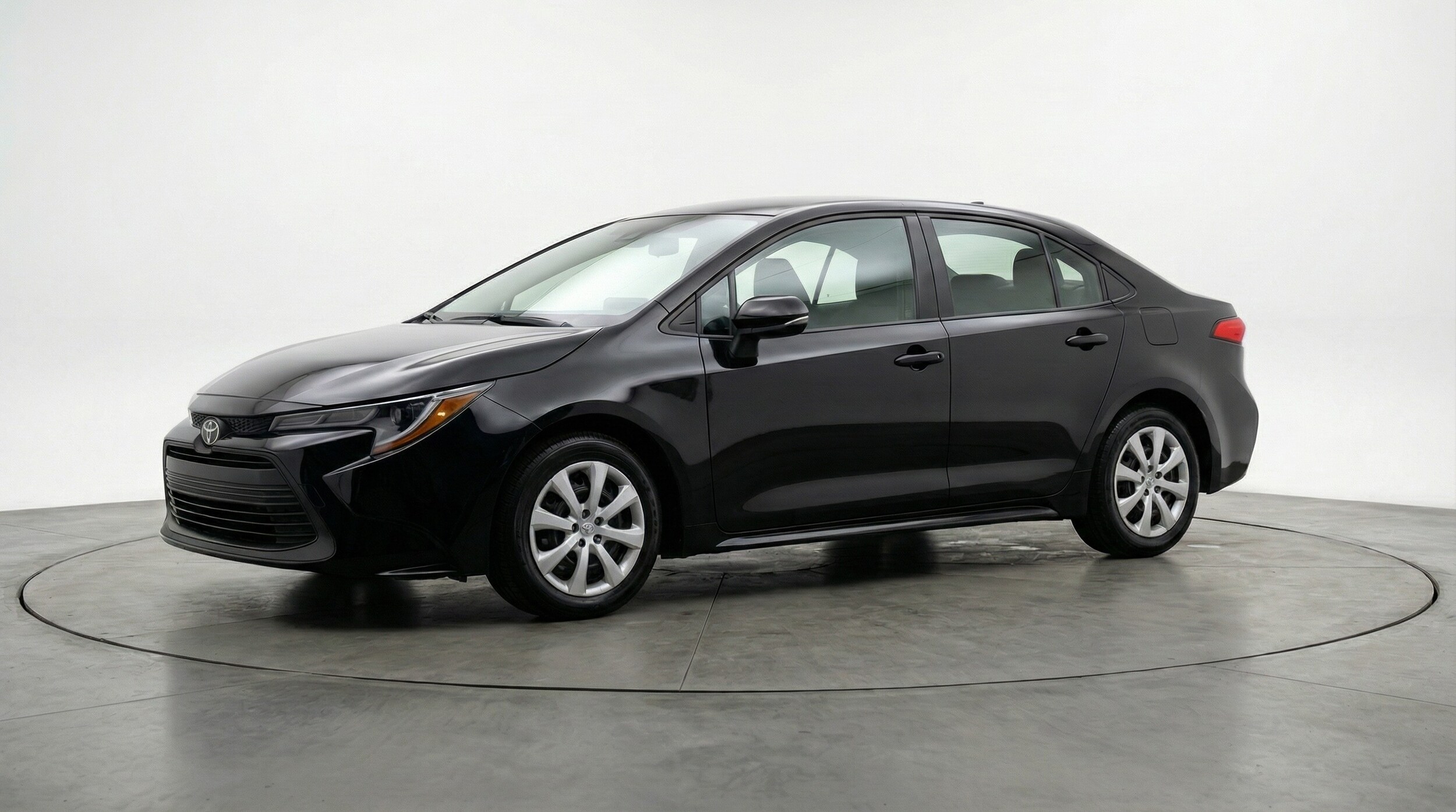 Thumbnail: 2025 Toyota Corolla - 3