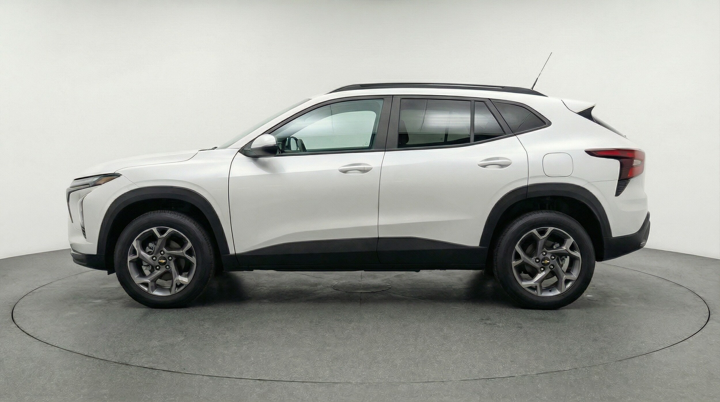 Thumbnail: 2025 Chevrolet Trax - 4