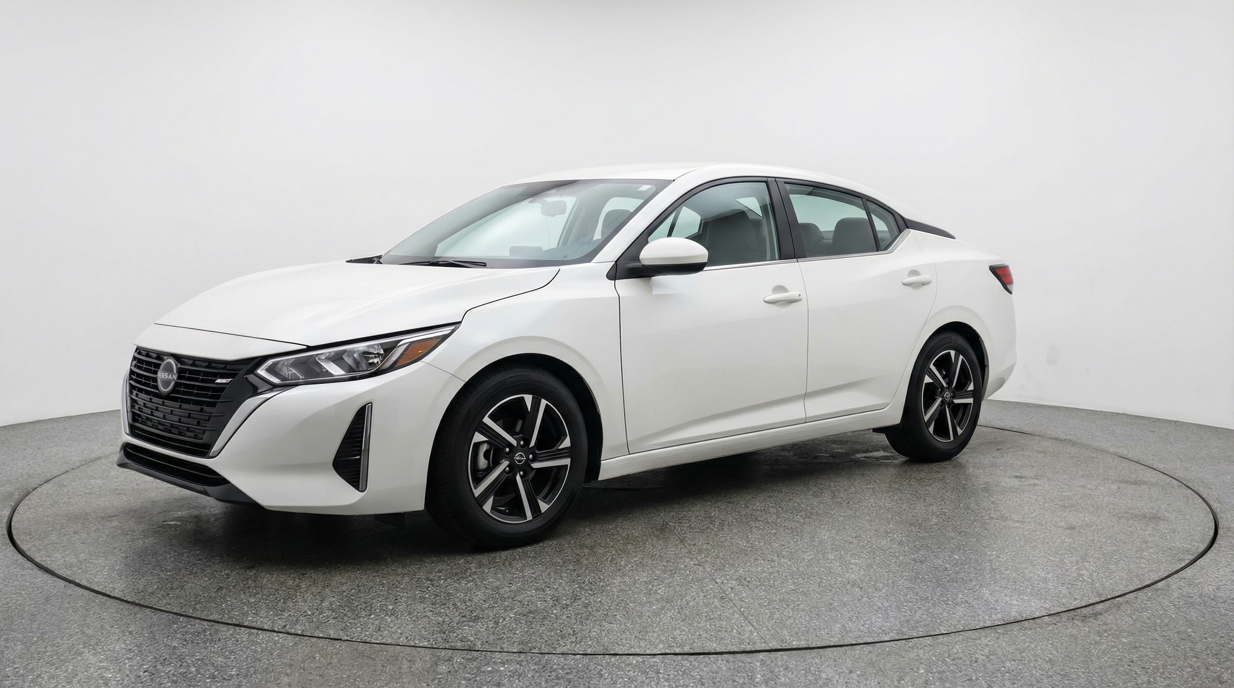 Thumbnail: 2025 Nissan Sentra - 3