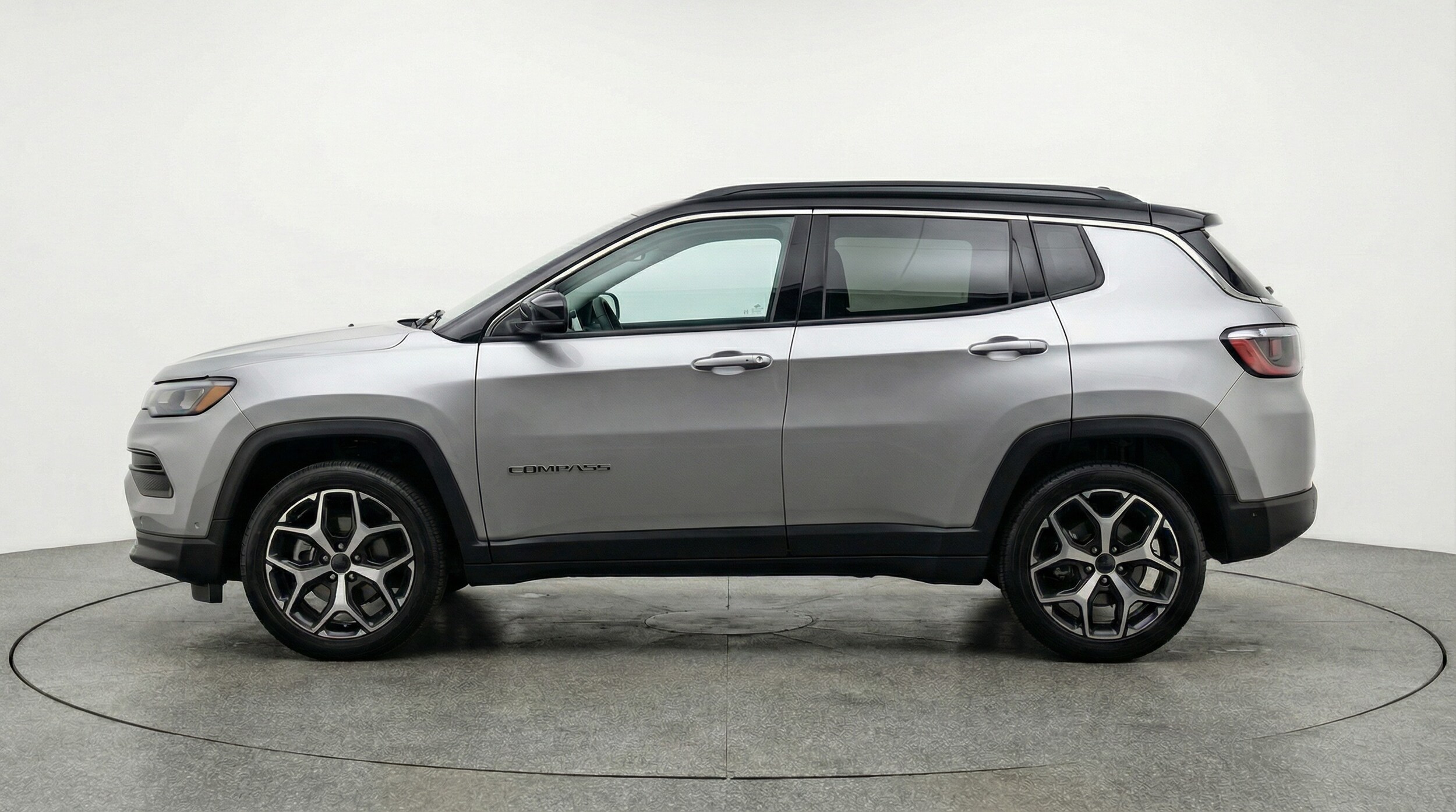 Thumbnail: 2025 Jeep Compass - 4