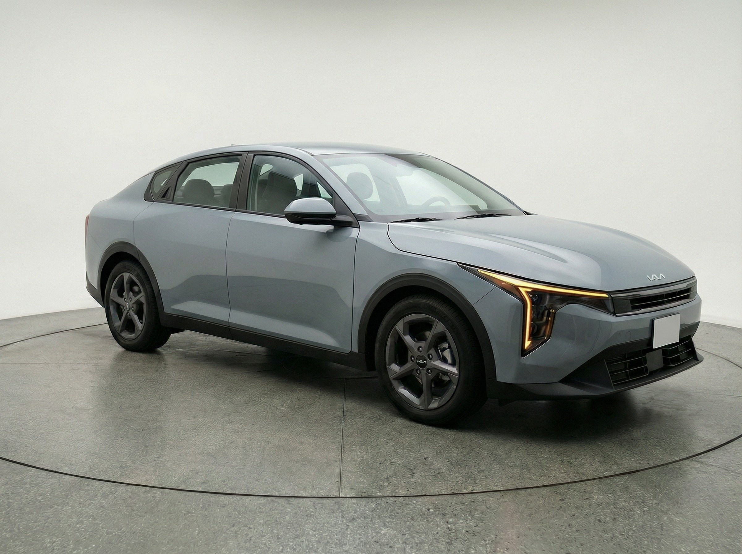 Thumbnail: 2025 Kia K4 - 1