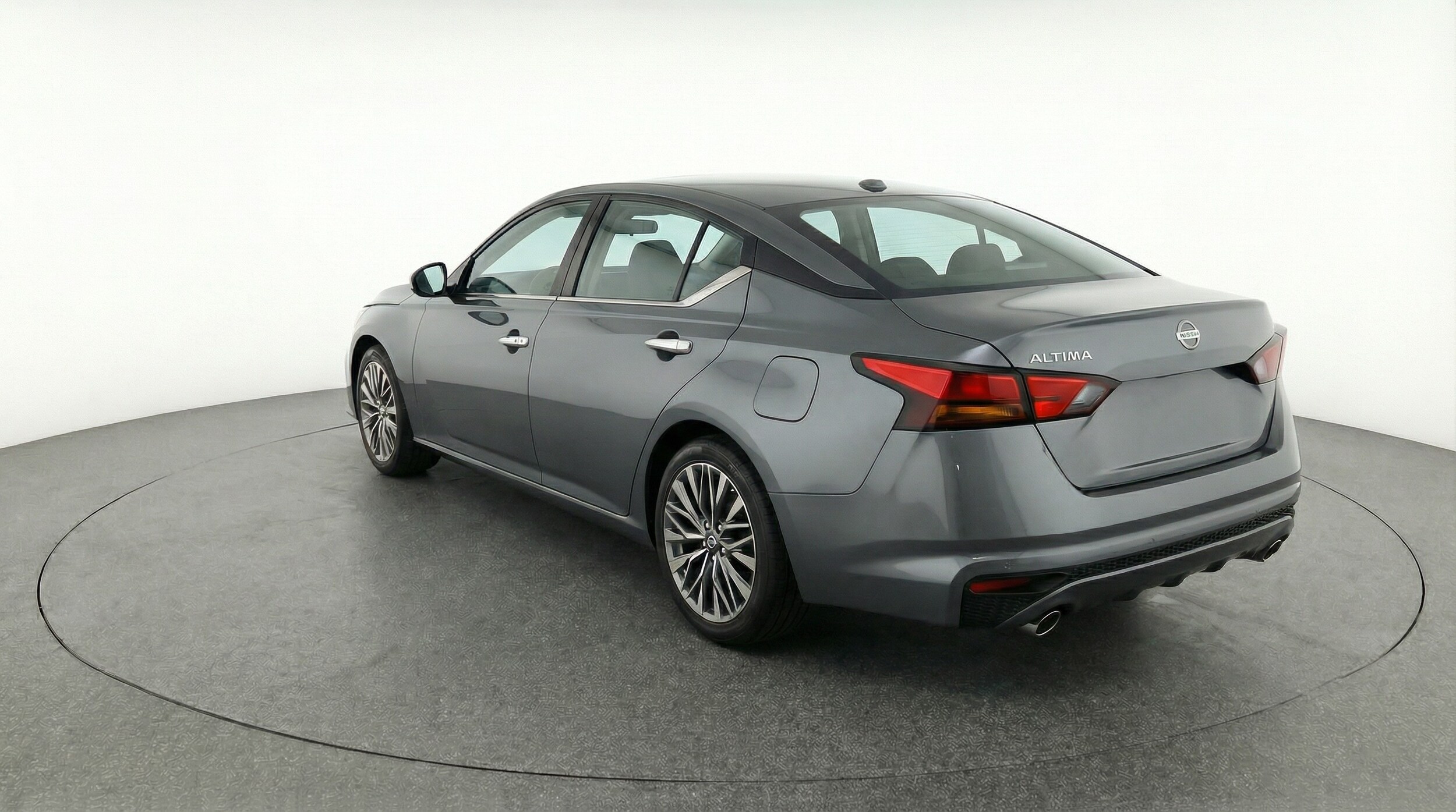 Thumbnail: 2025 Nissan Altima - 5