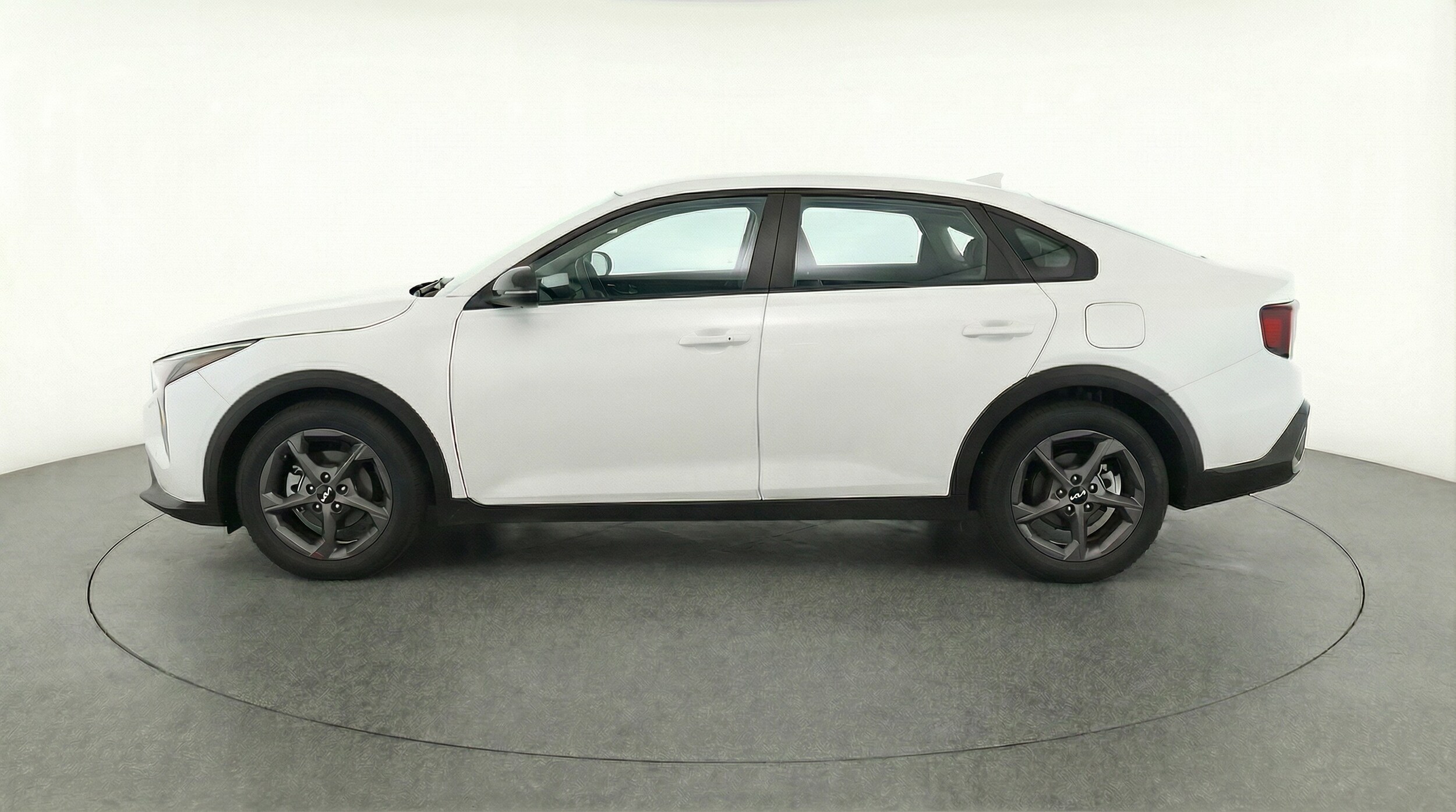 Thumbnail: 2025 Kia K4 - 4