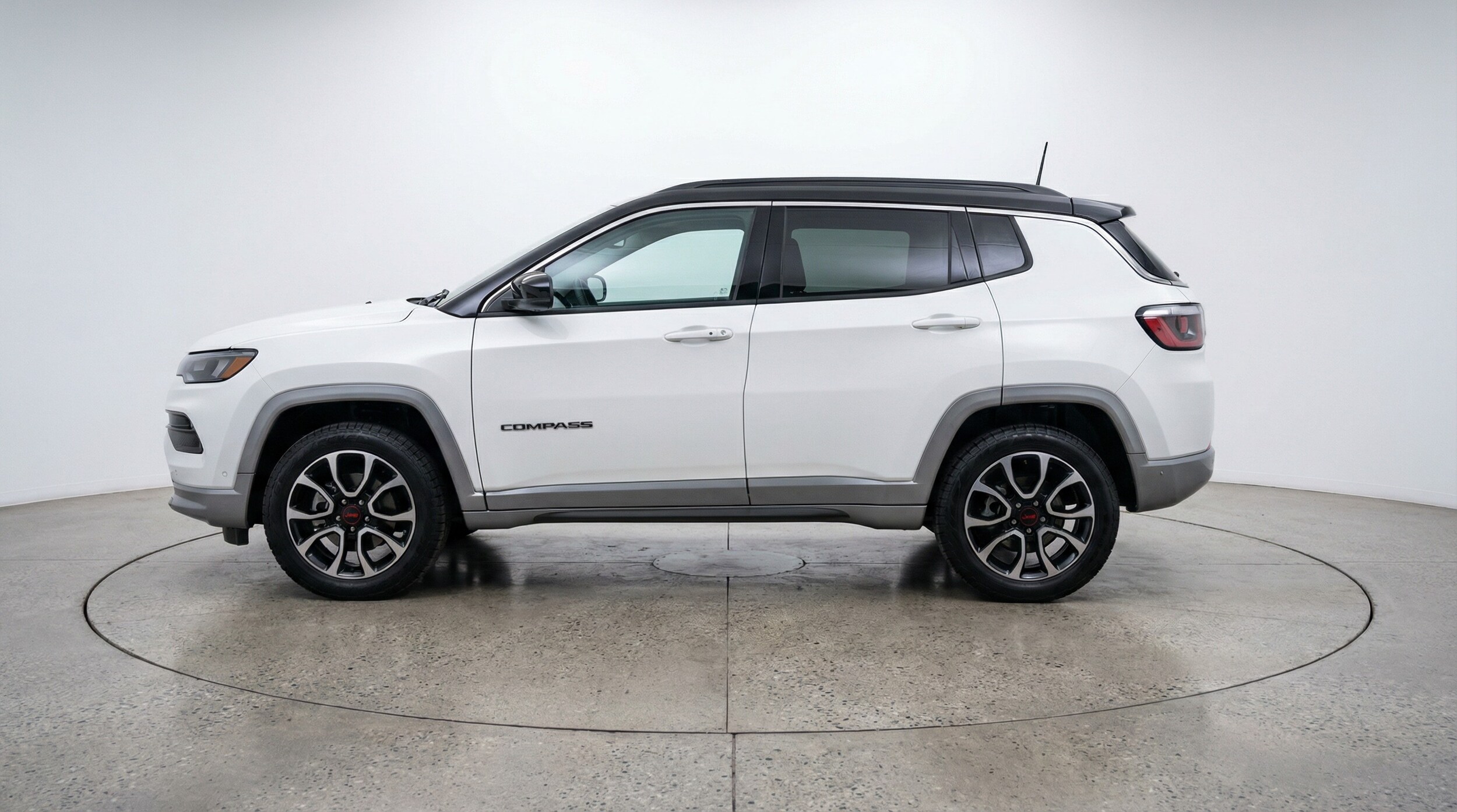 Thumbnail: 2025 Jeep Compass - 4