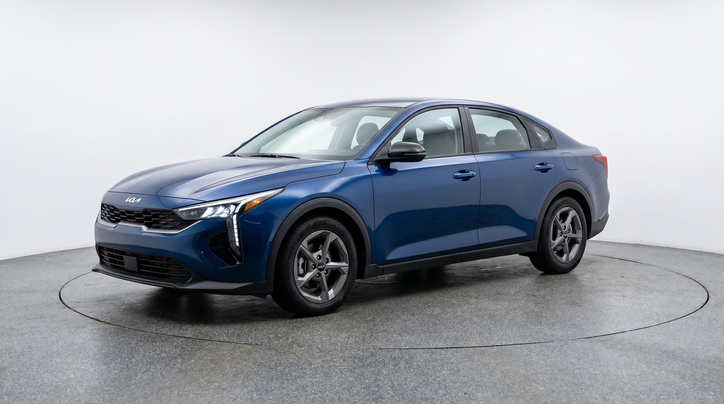 Thumbnail: 2025 Kia K4 - 3