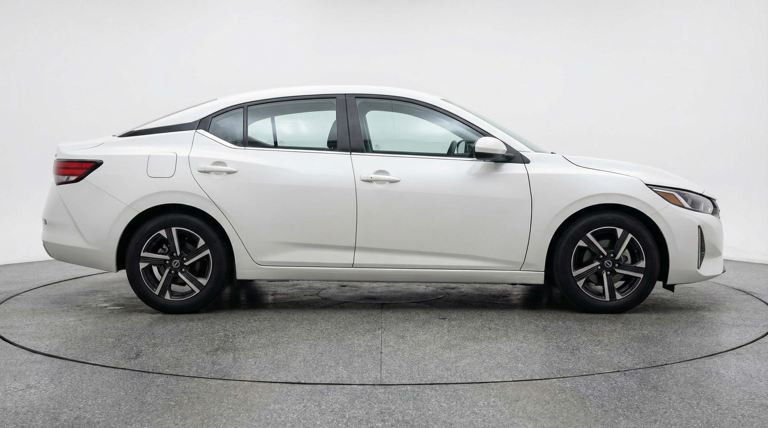 Thumbnail: 2025 Nissan Sentra - 8