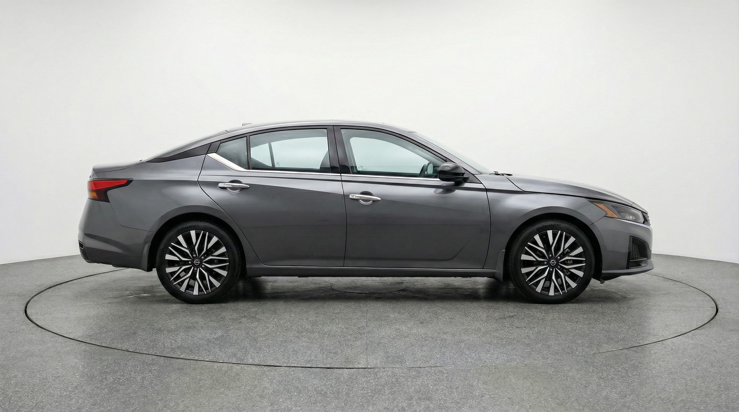 Thumbnail: 2025 Nissan Altima - 8