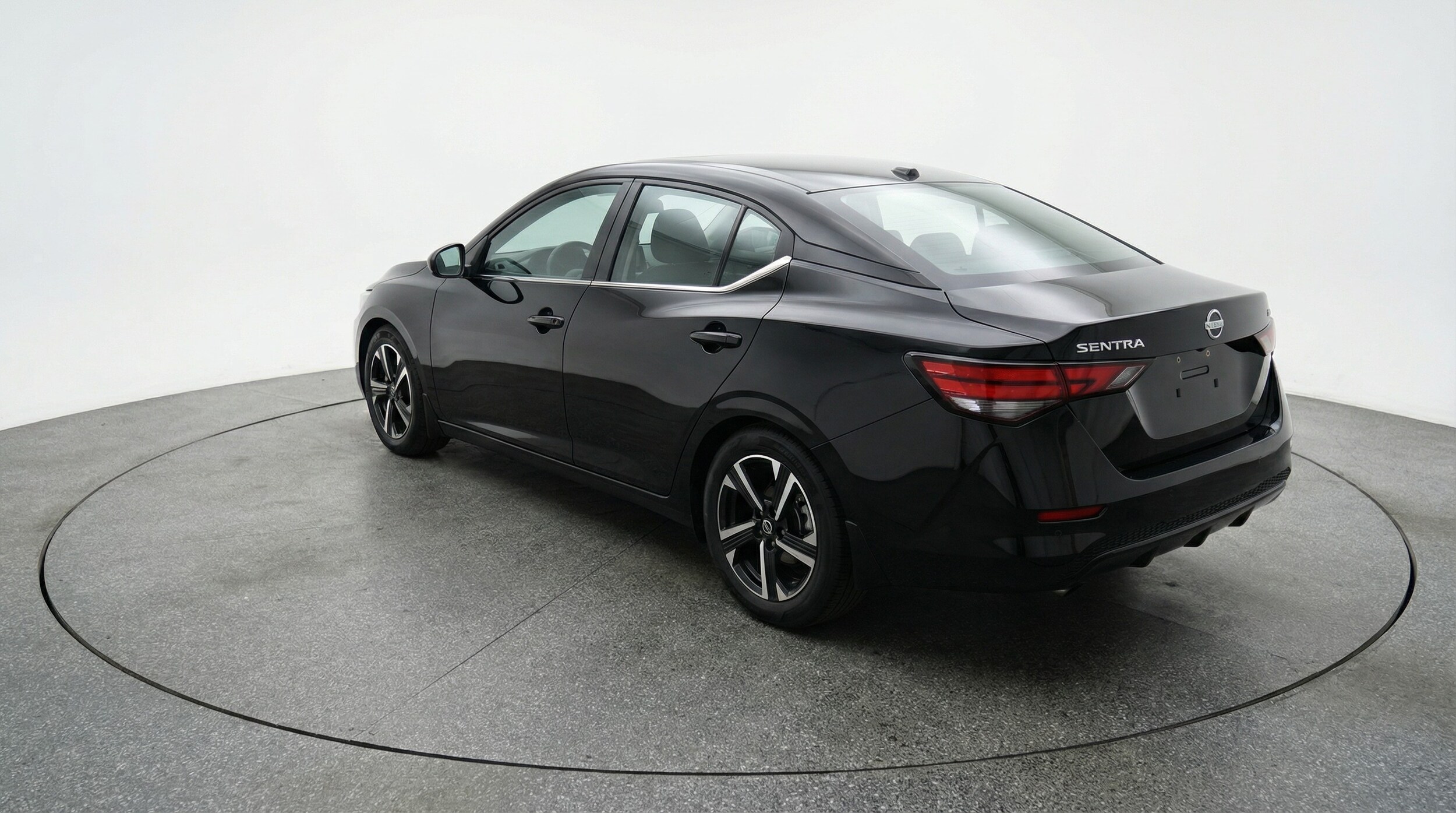 Thumbnail: 2025 Nissan Sentra - 5