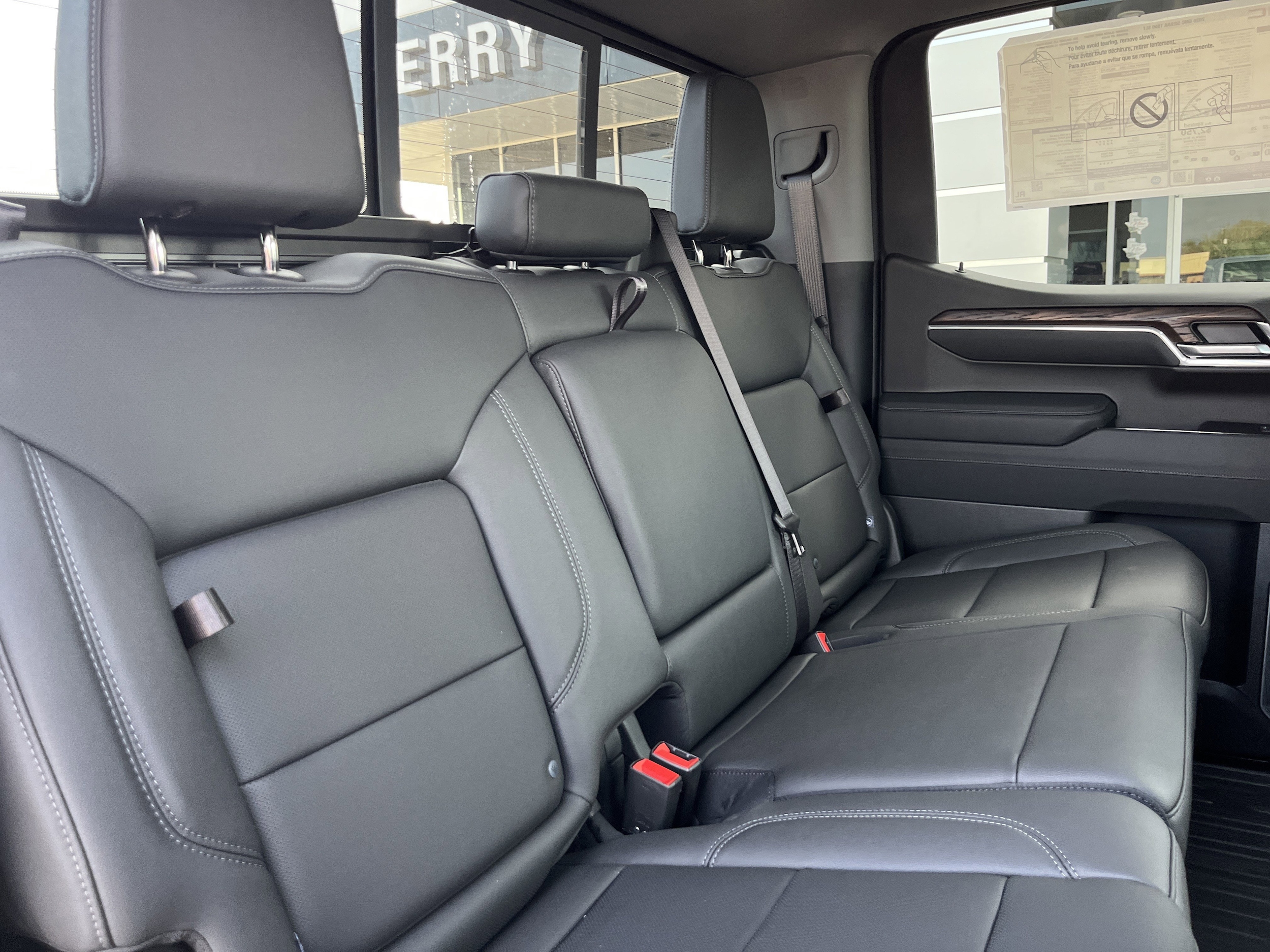 2026 GMC Sierra 1500 SLT - Photo 16