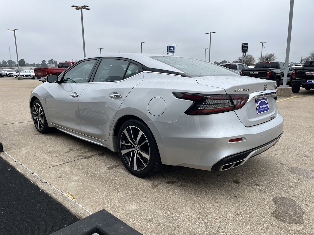 Used 2023 Nissan Maxima SV Sedan