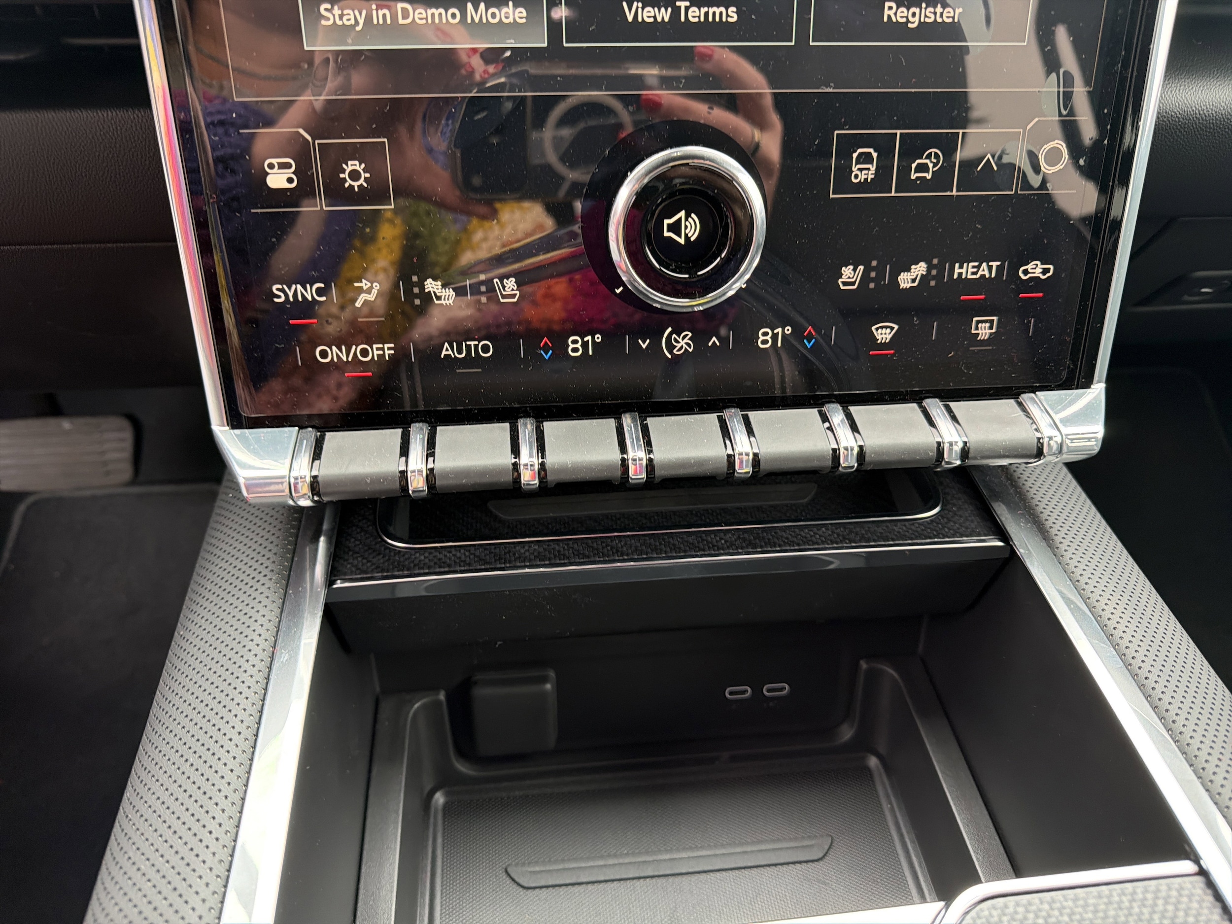 2026 GMC Sierra EV Elevation - Photo 15