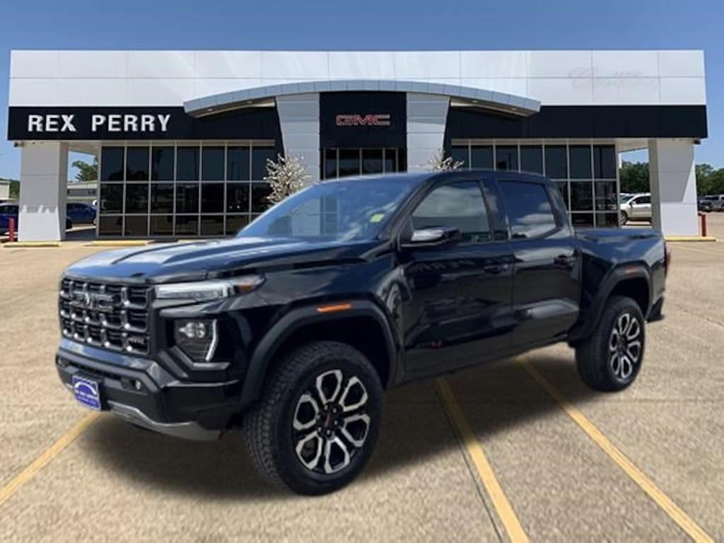 New 2026 GMC Canyon AT4 Truck