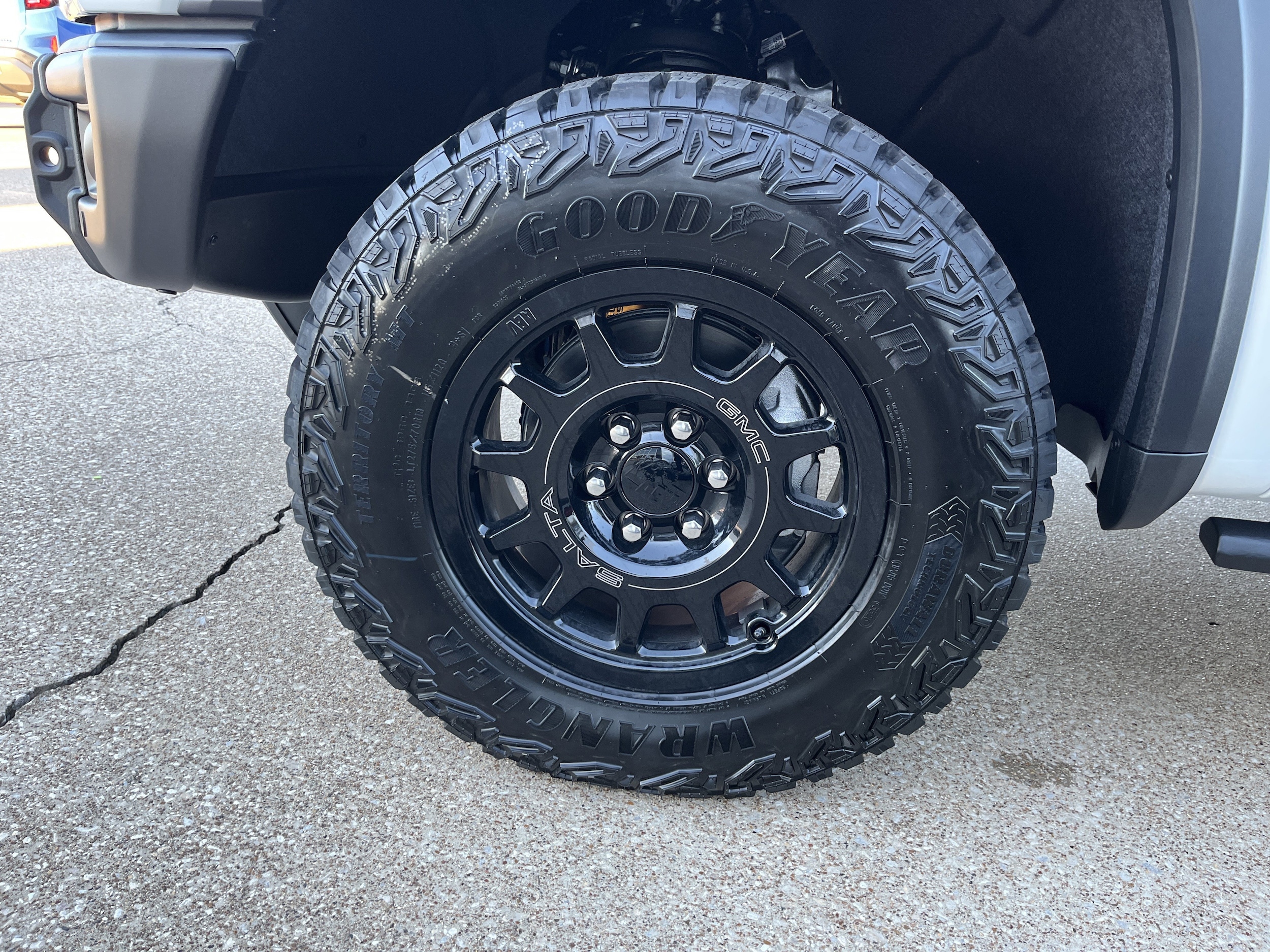 2026 GMC Sierra 1500 AT4X - Photo 29