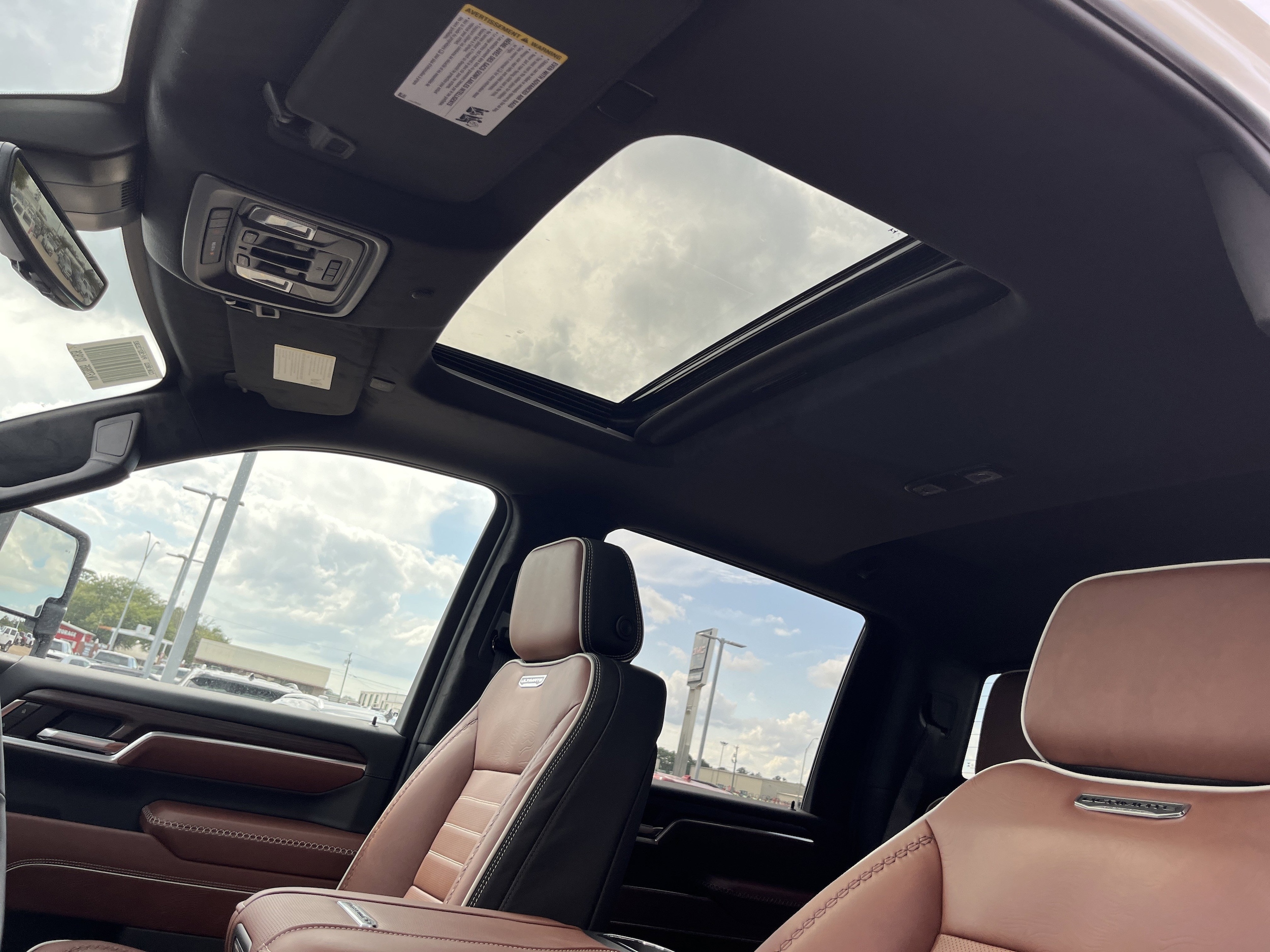 2026 GMC Sierra 3500HD Denali Ultimate - Photo 10