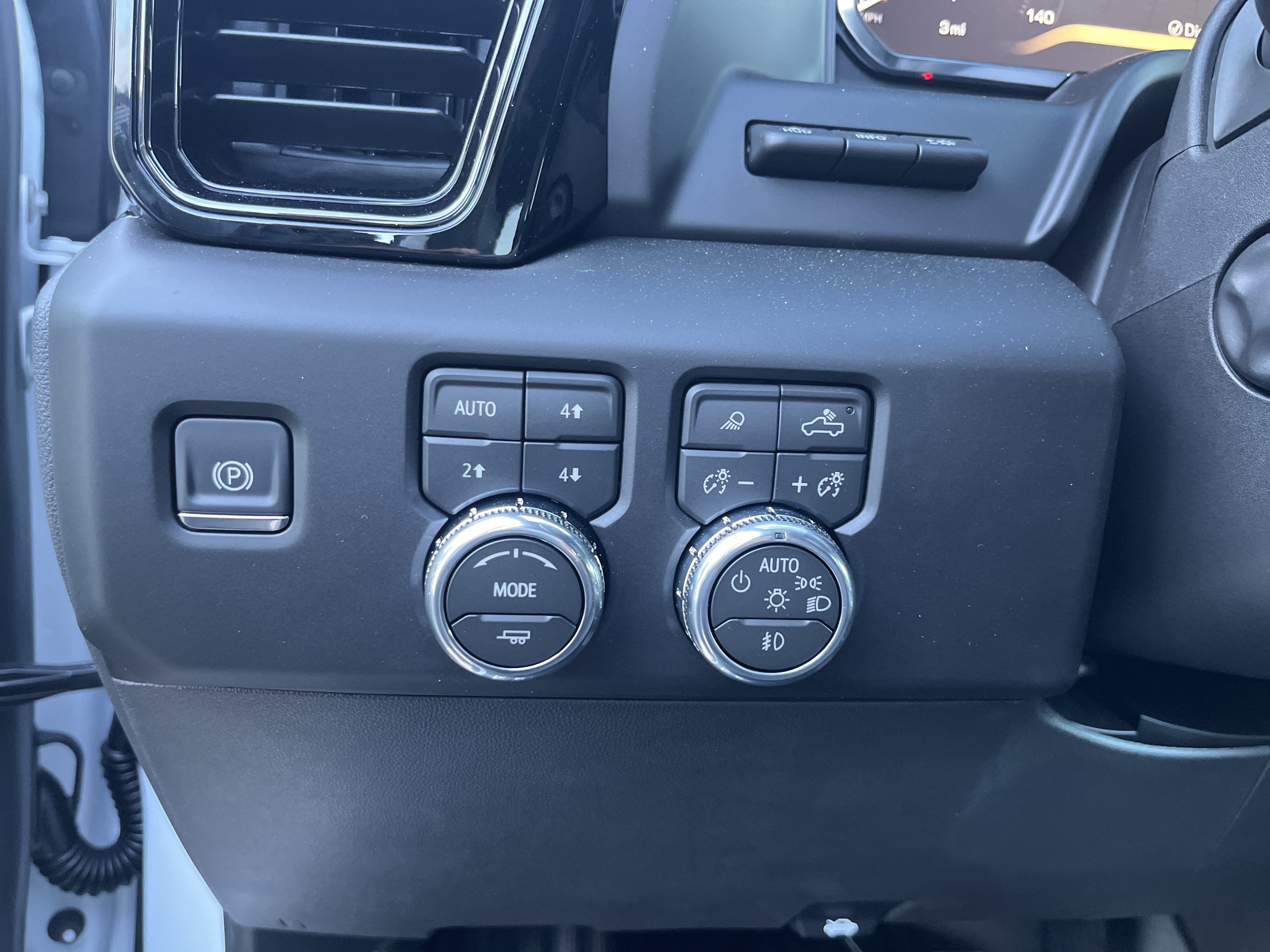 2026 GMC Sierra 1500 AT4 - Photo 28