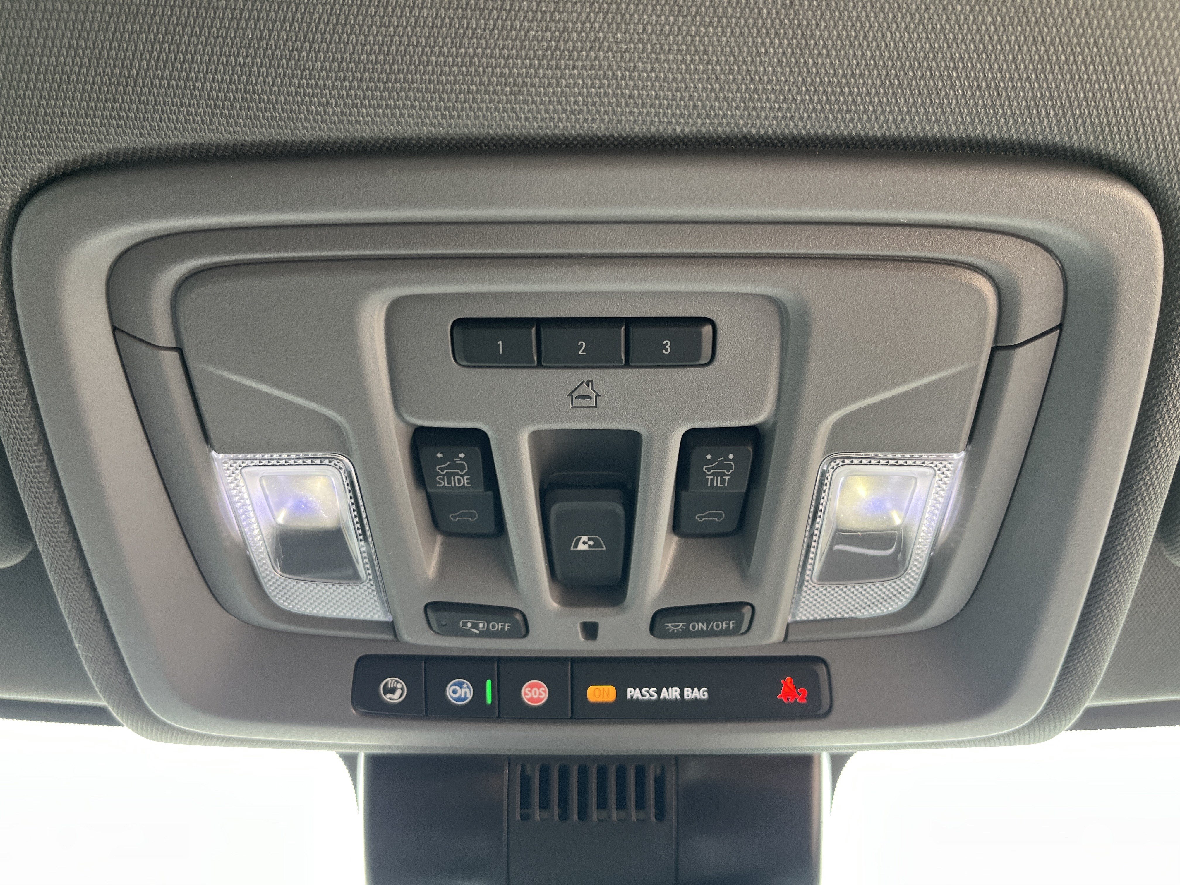 2026 GMC Sierra 1500 SLT - Photo 22