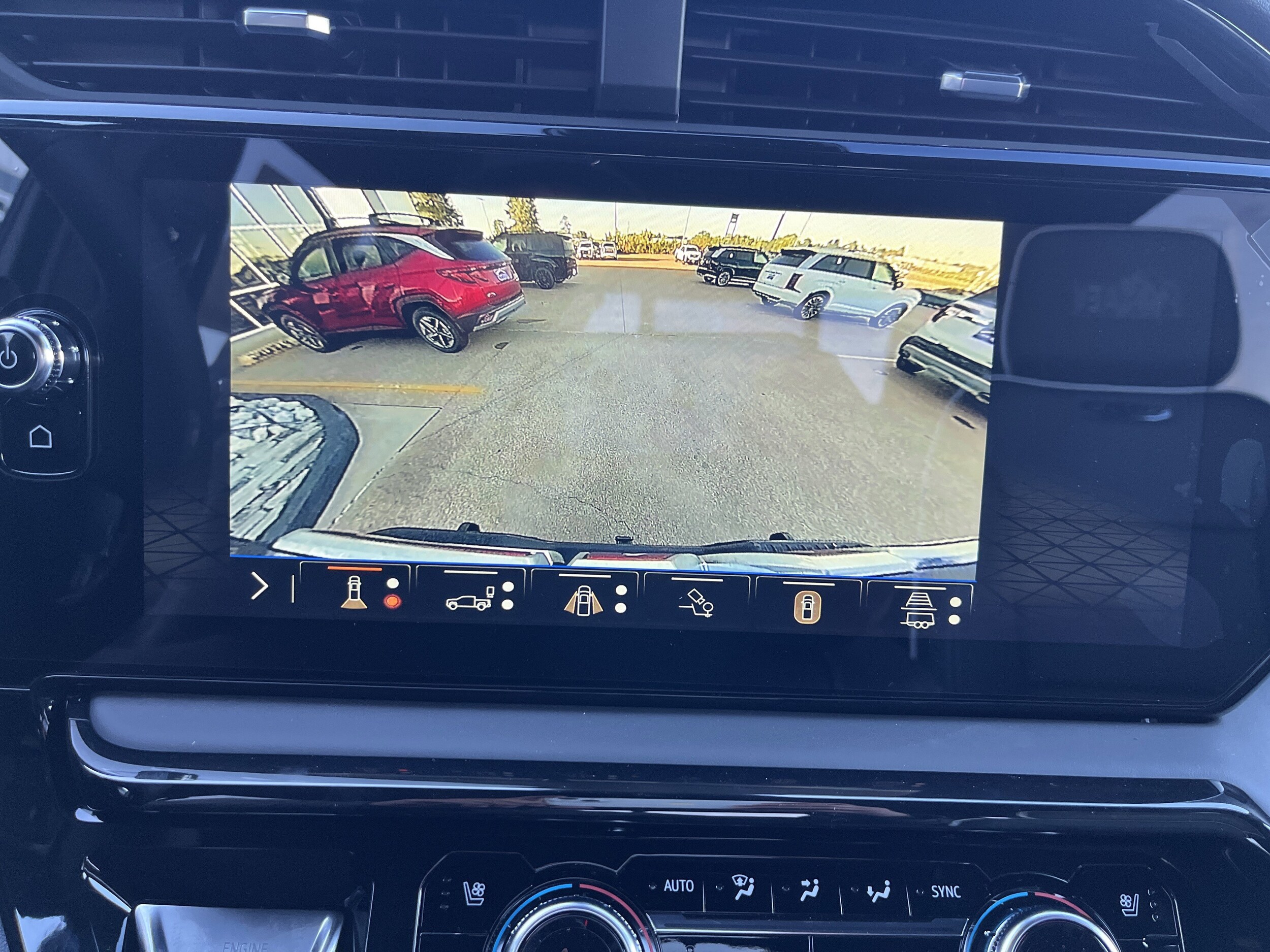 2026 GMC Sierra 1500 AT4X - Photo 6