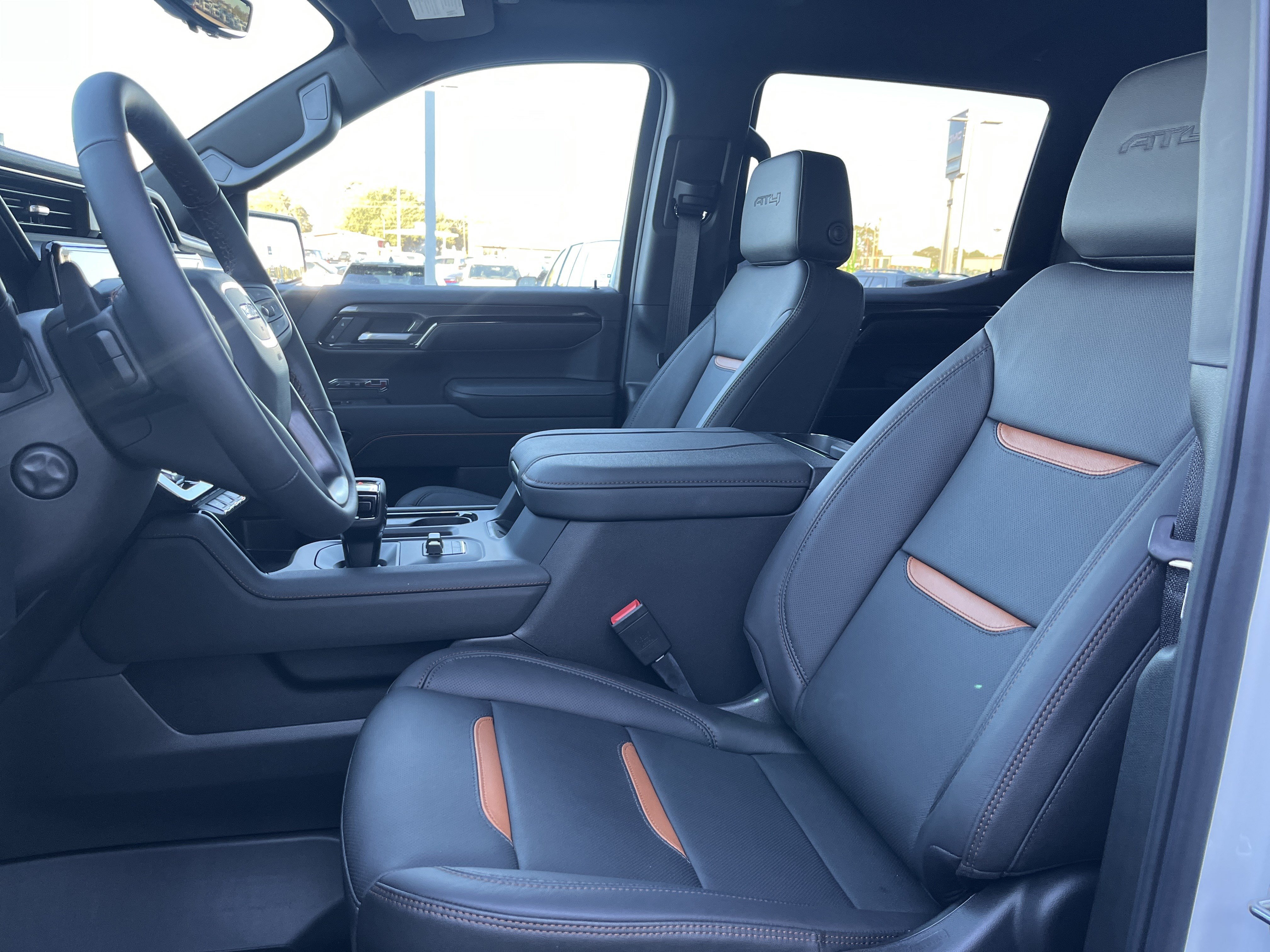 2026 GMC Sierra 1500 AT4 - Photo 10