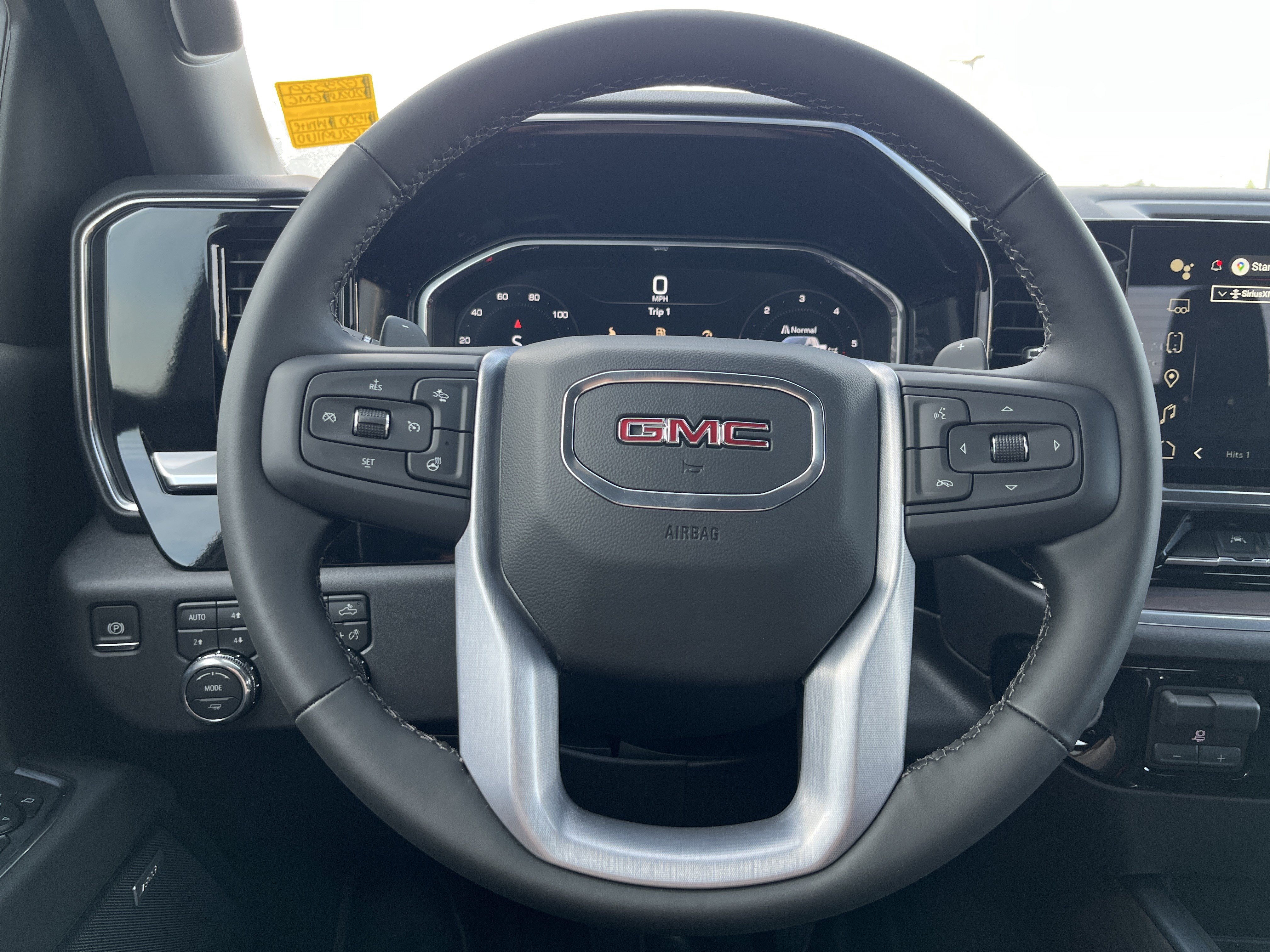 2026 GMC Sierra 1500 SLT - Photo 7