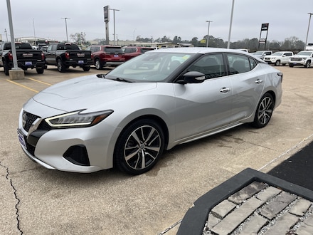 2023 Nissan Maxima SV Sedan