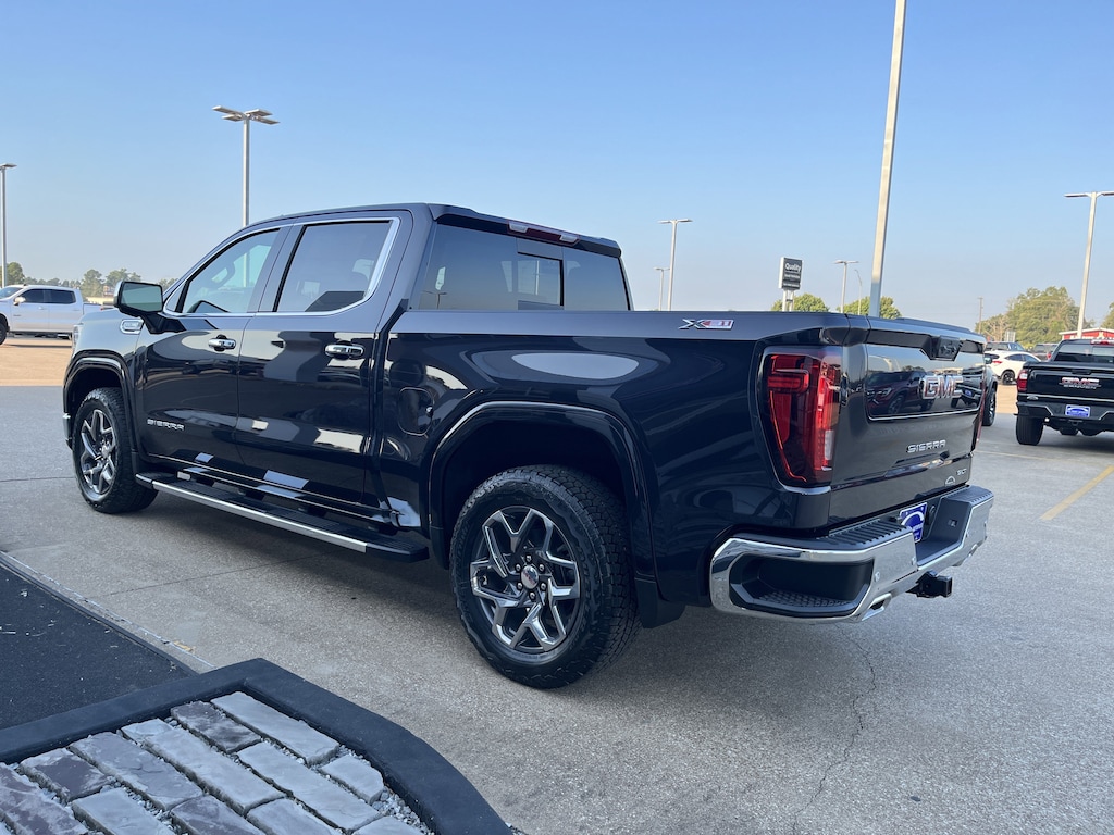 New 2026 GMC Sierra 1500 SLT Truck