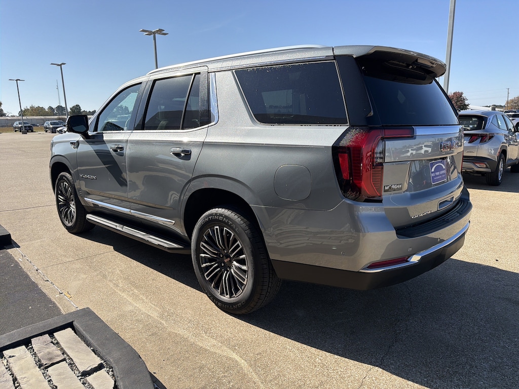 New 2026 GMC Yukon Elevation SUV