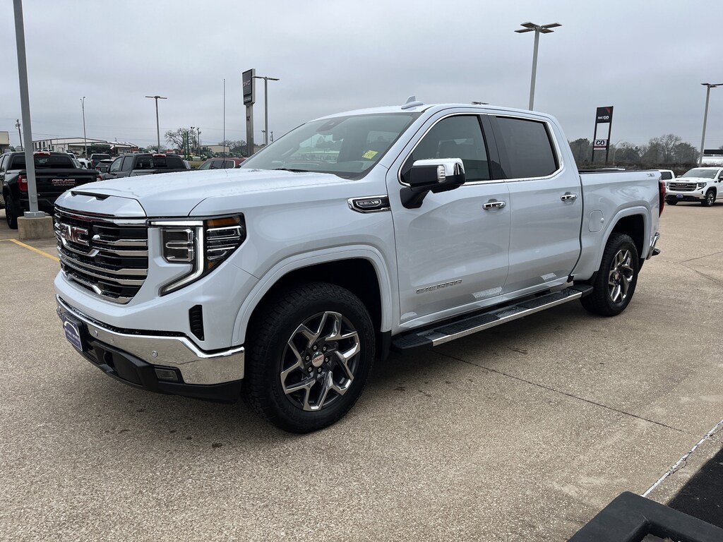 New 2026 GMC Sierra 1500 SLT Truck