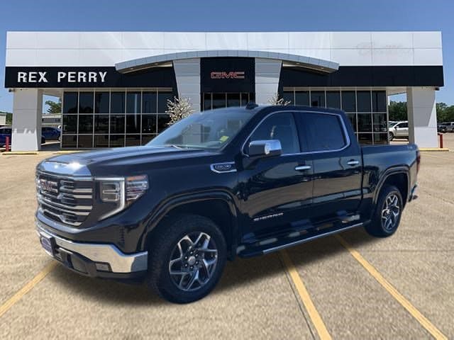 2026 GMC Sierra 4WD Crew Cab Short Box SLT's photo