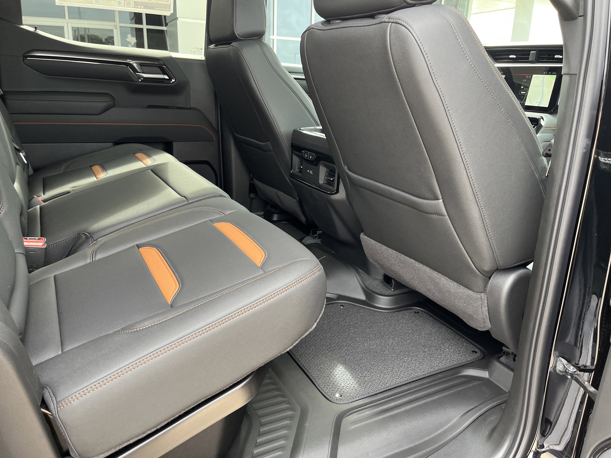 2026 GMC Sierra 1500 AT4 - Photo 15