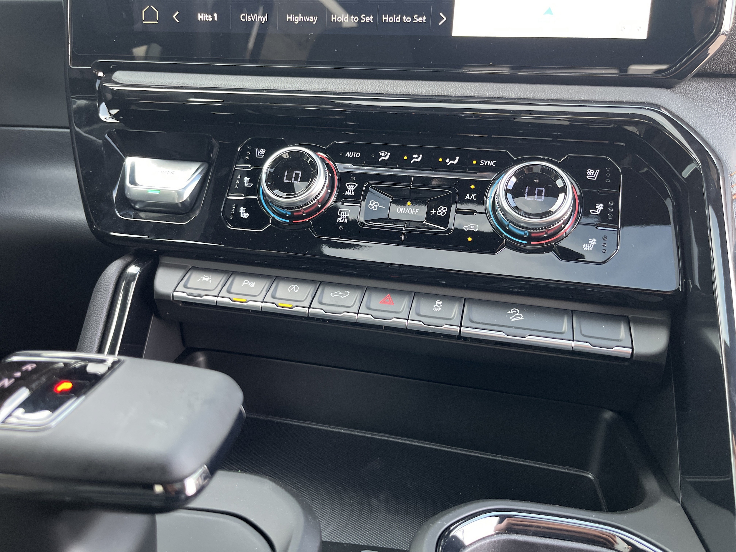 2026 GMC Sierra 1500 AT4 - Photo 21