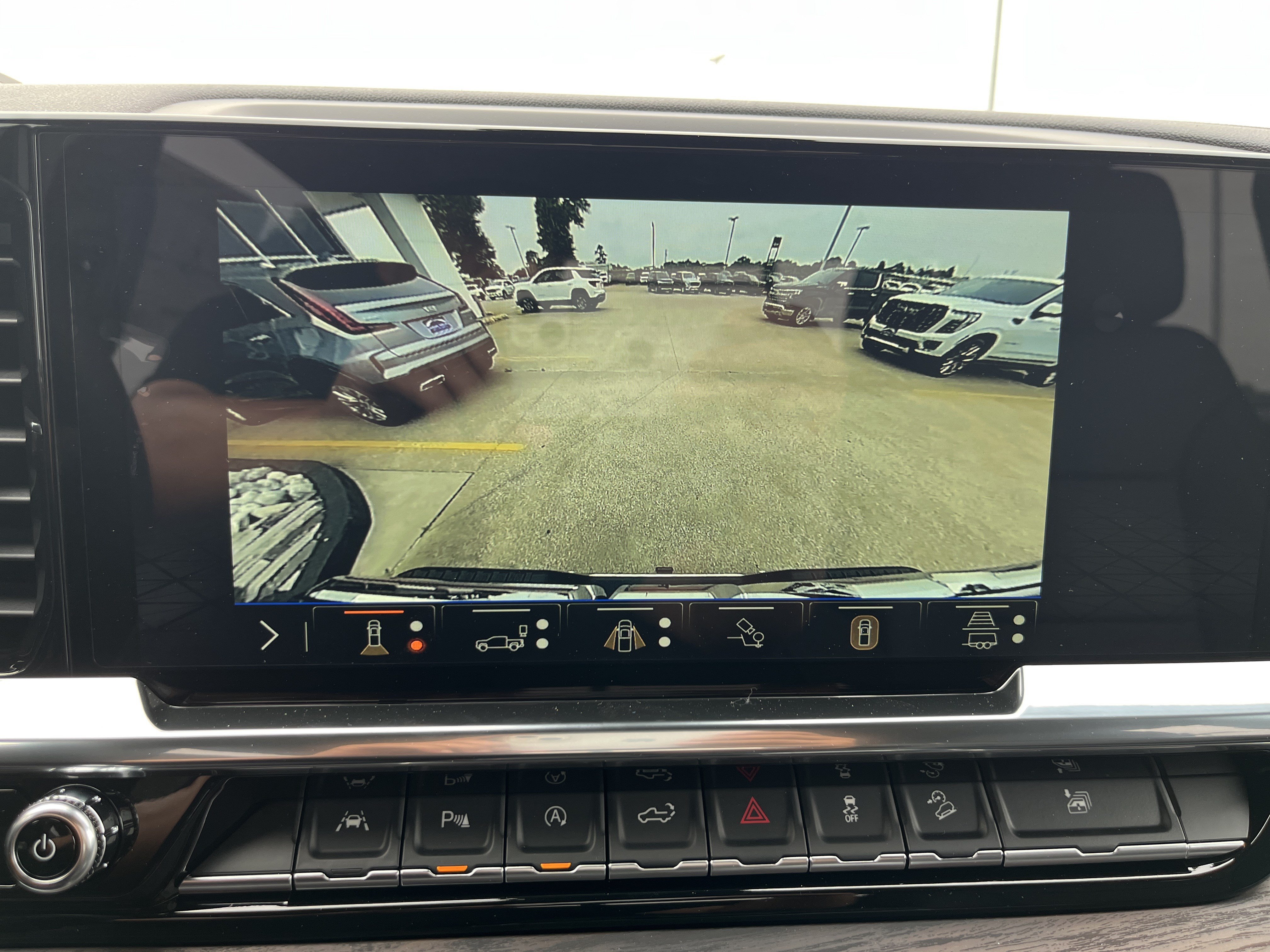 2026 GMC Sierra 1500 SLT - Photo 6