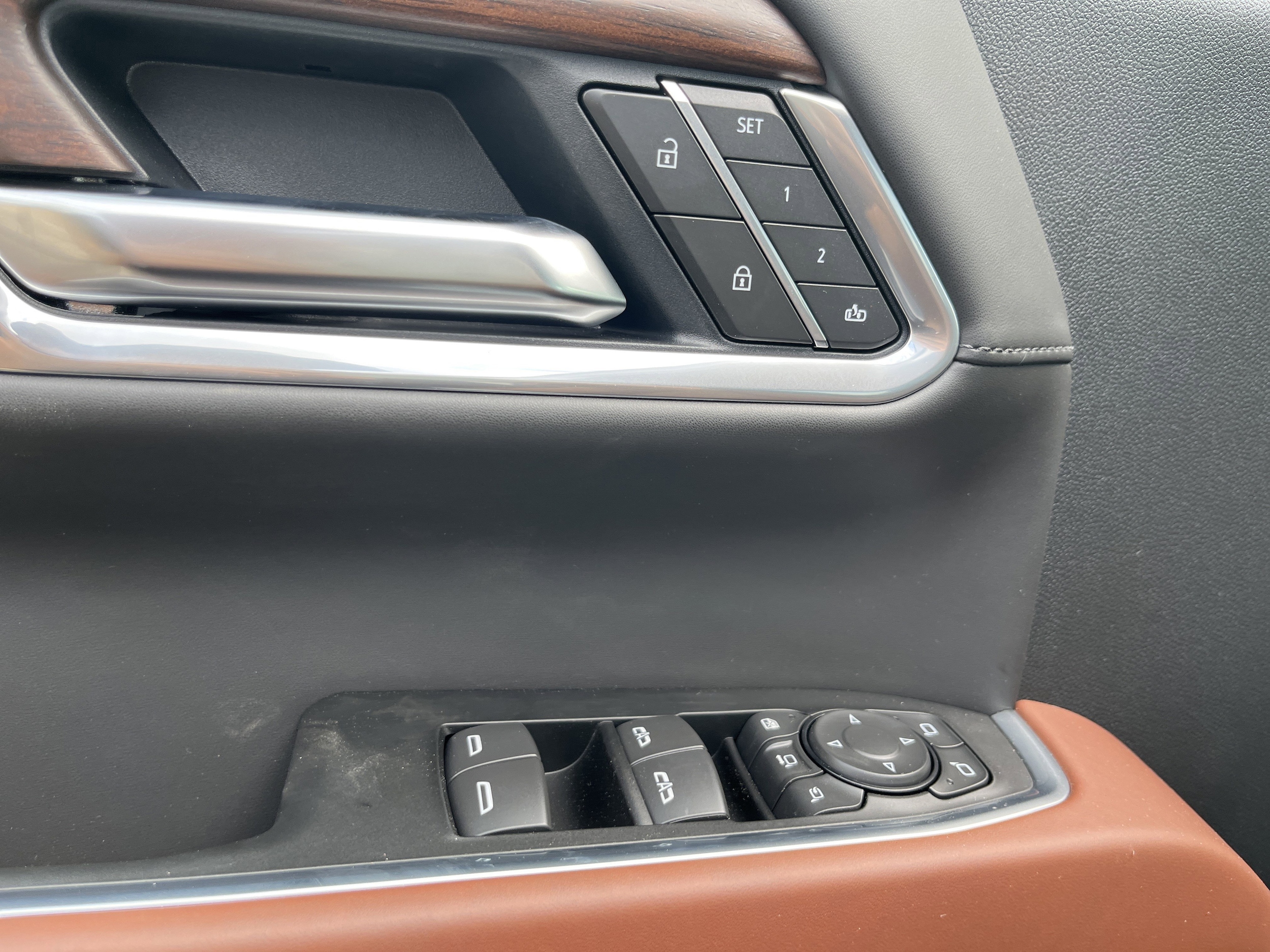 2026 GMC Sierra 3500HD Denali Ultimate - Photo 28